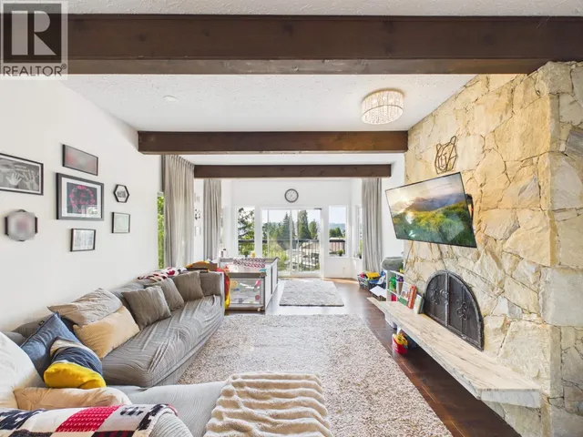2575 ASHURST AVENUE, Coquitlam 5