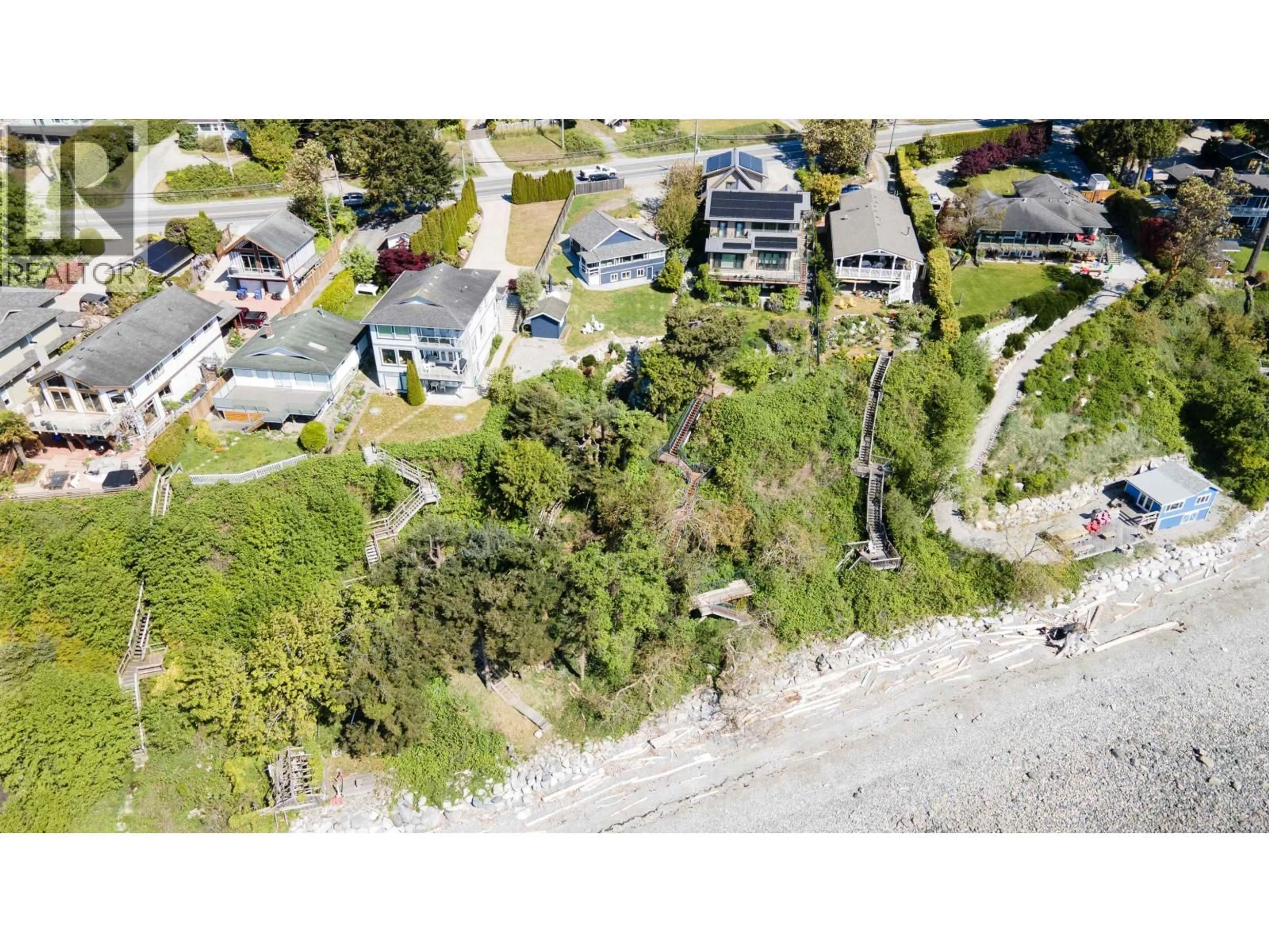 A pic from outside/outdoor area/front of a property/back of a property/a pic from drone, water/lake/river/ocean view for 6221 SUNSHINE COAST HIGHWAY, Sechelt British Columbia V7Z0M1