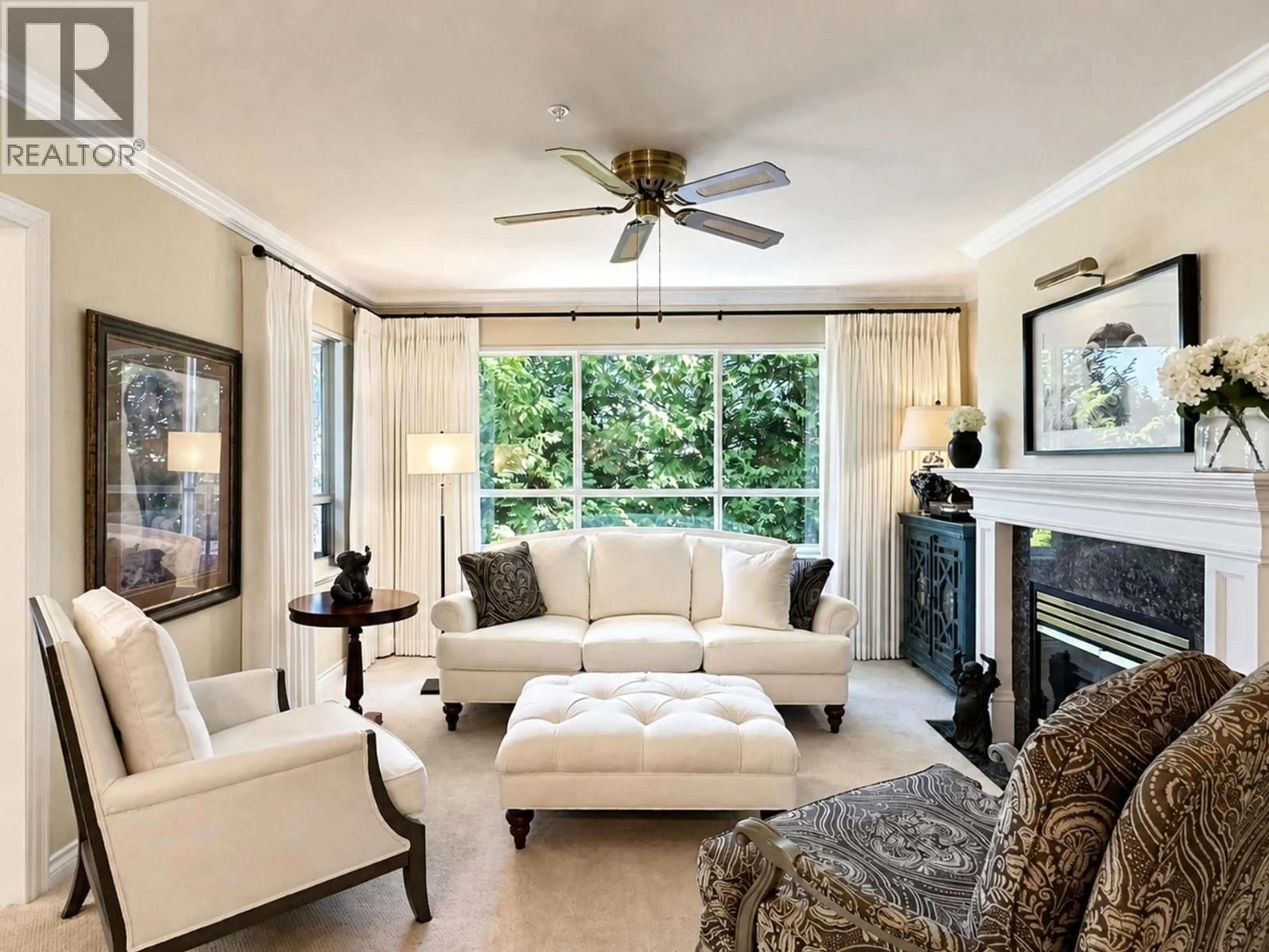 Living room with furniture, unknown for 204 - 1250 55 STREET, Delta British Columbia V4M3K3