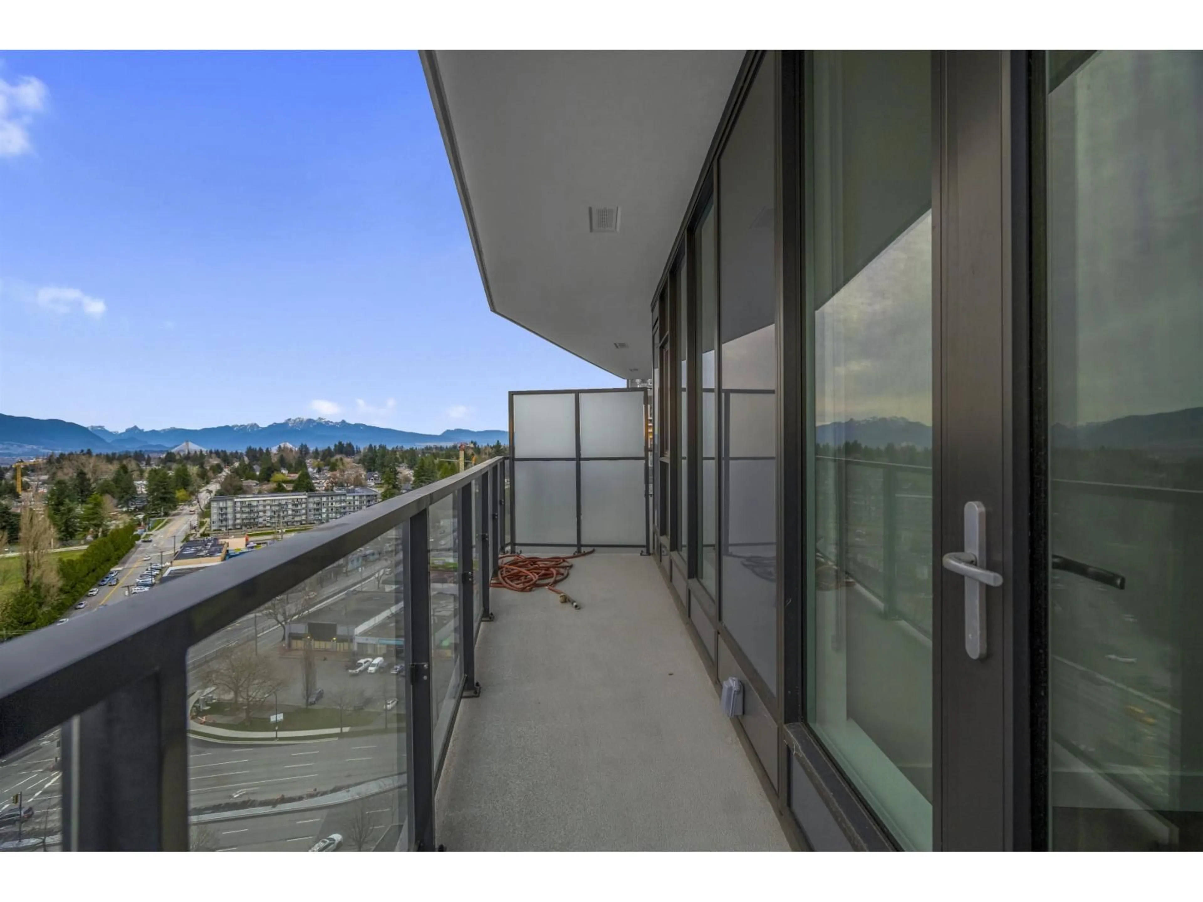Balcony in the apartment, unknown for 1709 - 10750 135A STREET, Surrey British Columbia V3T0V4