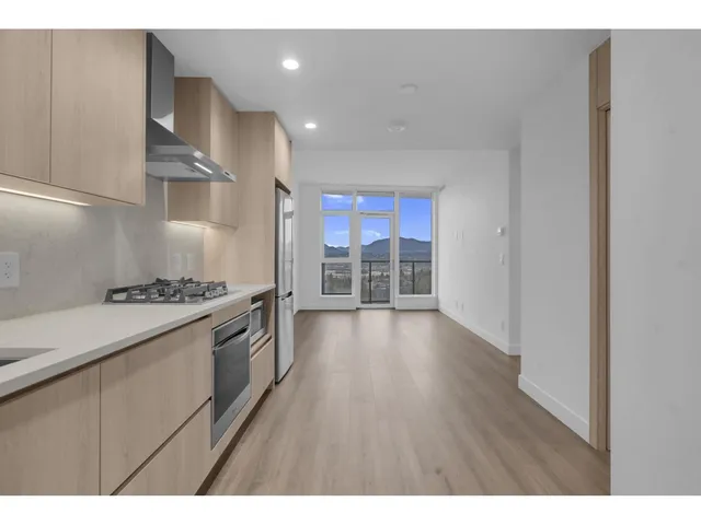 1709 - 10750 135A STREET, Surrey 3