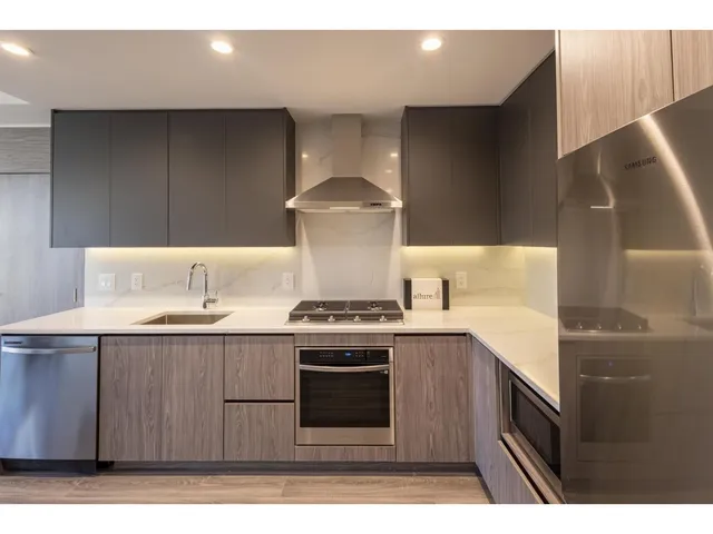3506 - 10750 135A STREET, Surrey 4