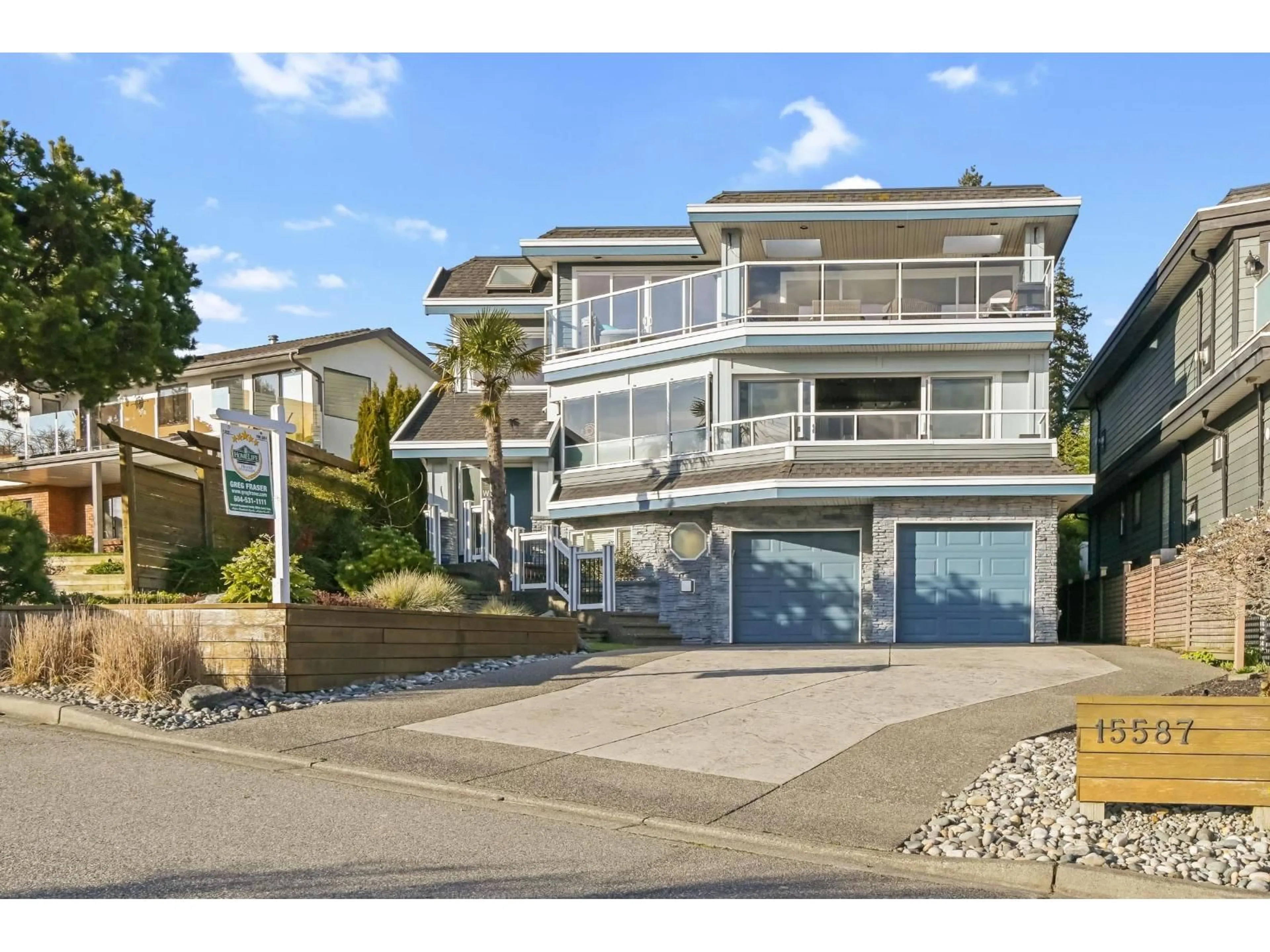 Home with vinyl exterior material, unknown for 15587 SEMIAHMOO AVENUE, White Rock British Columbia V4B1V3