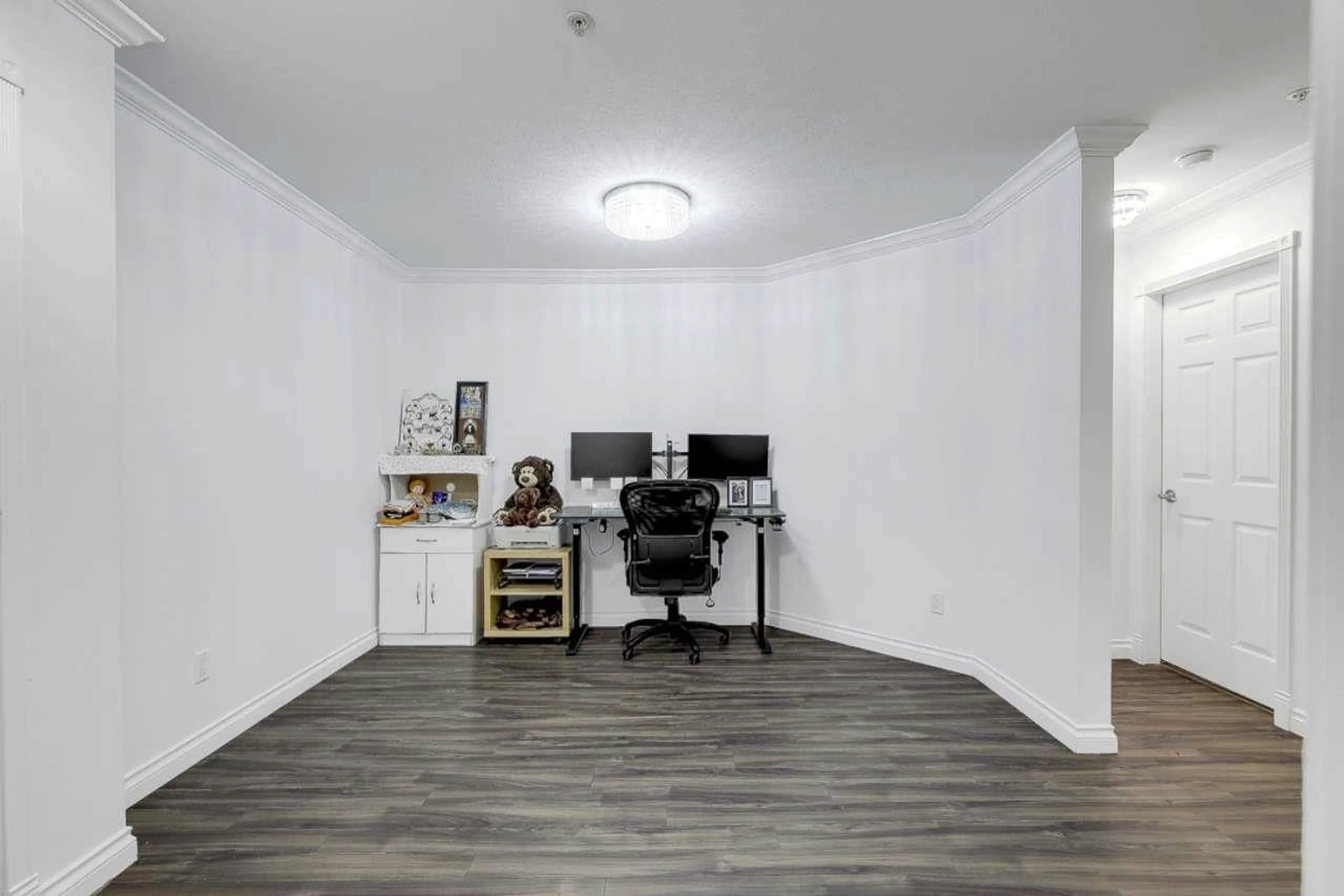 A pic of a room for 103 - 12125 75A AVENUE, Surrey British Columbia V3W1B9