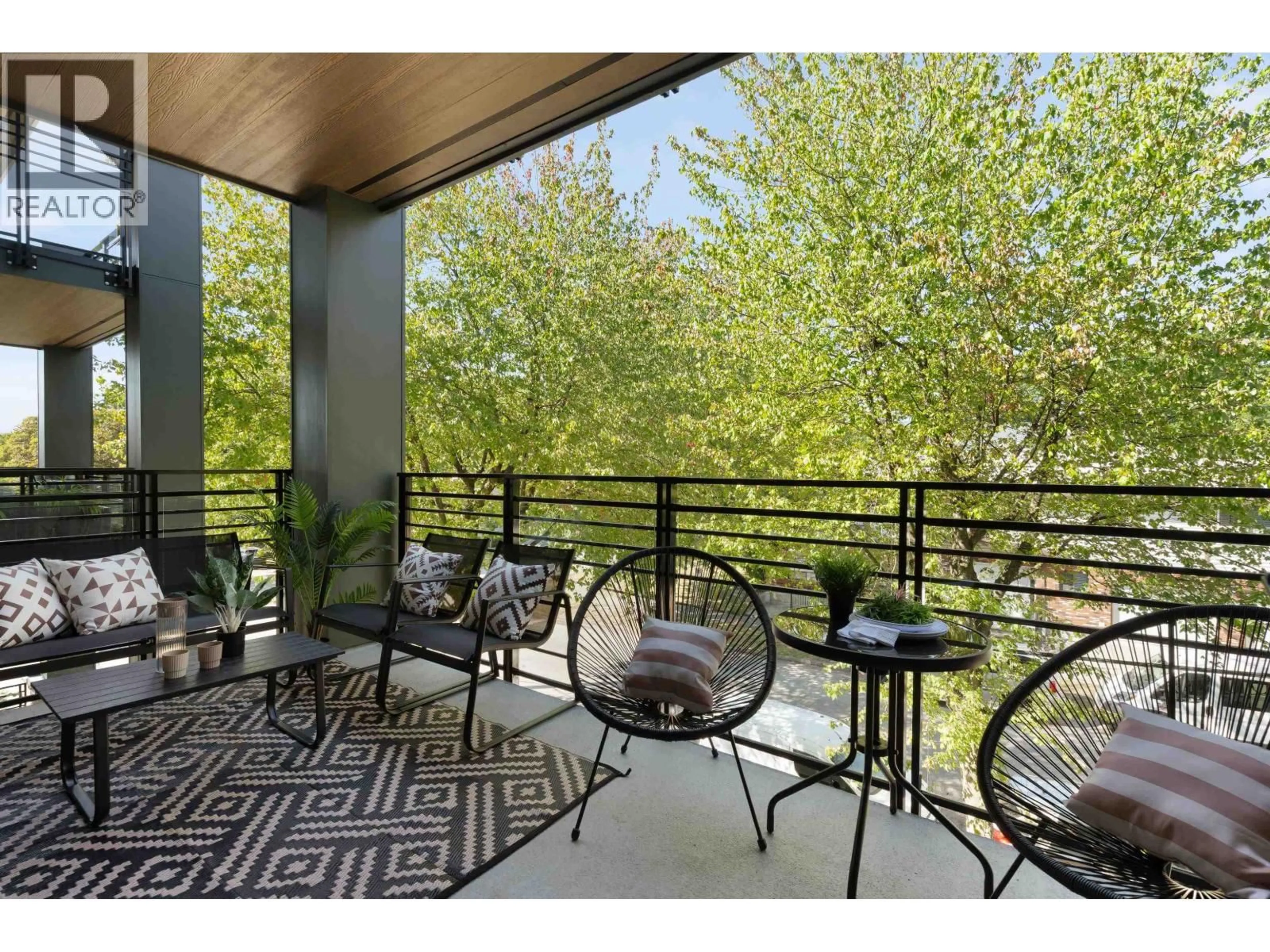 Patio, unknown for 306 - 2450 GARDEN DRIVE, Vancouver British Columbia V5N0K1