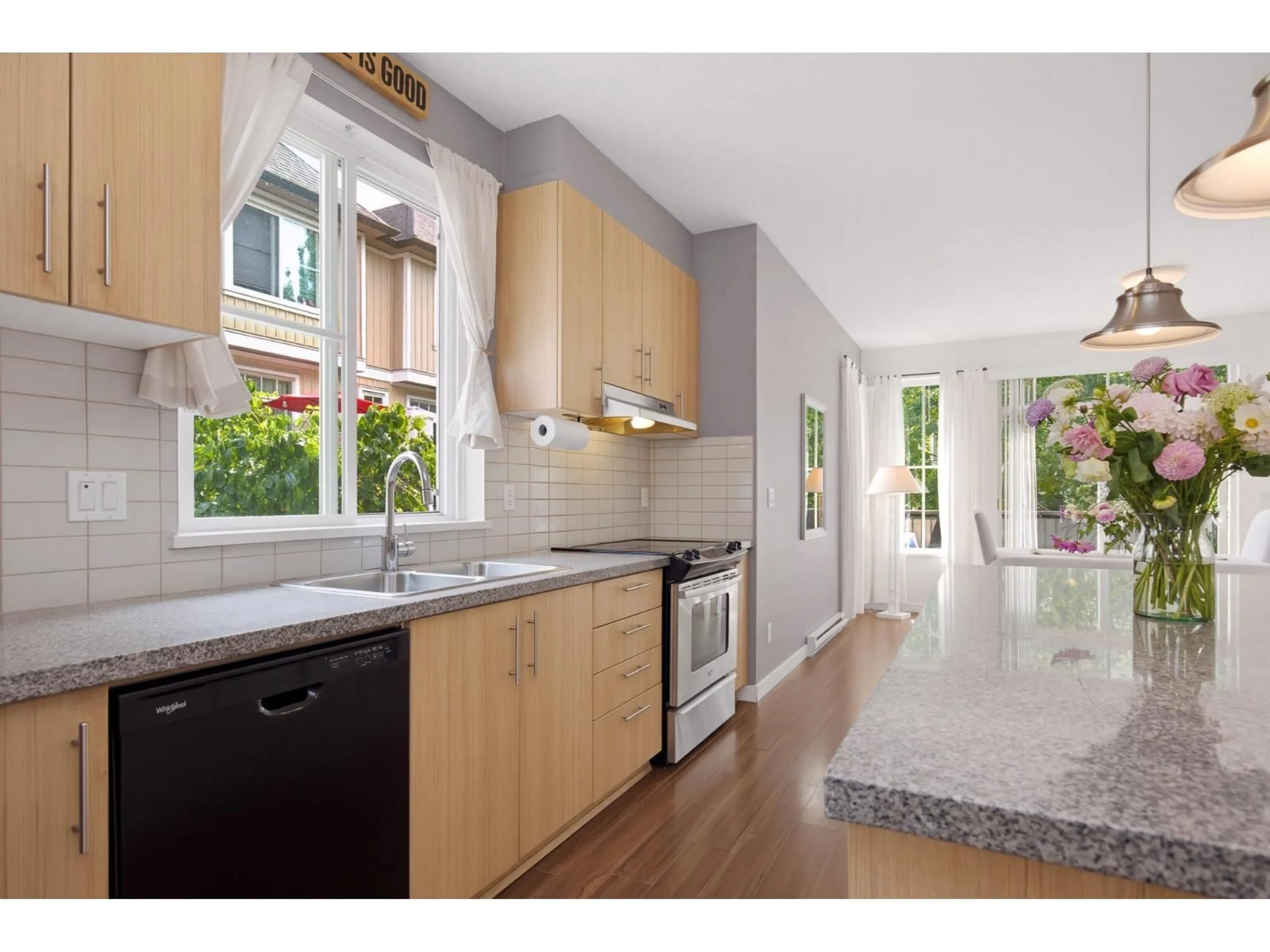 Open concept kitchen, unknown for 14 - 31032 WESTRIDGE PLACE, Abbotsford British Columbia V3T0C6