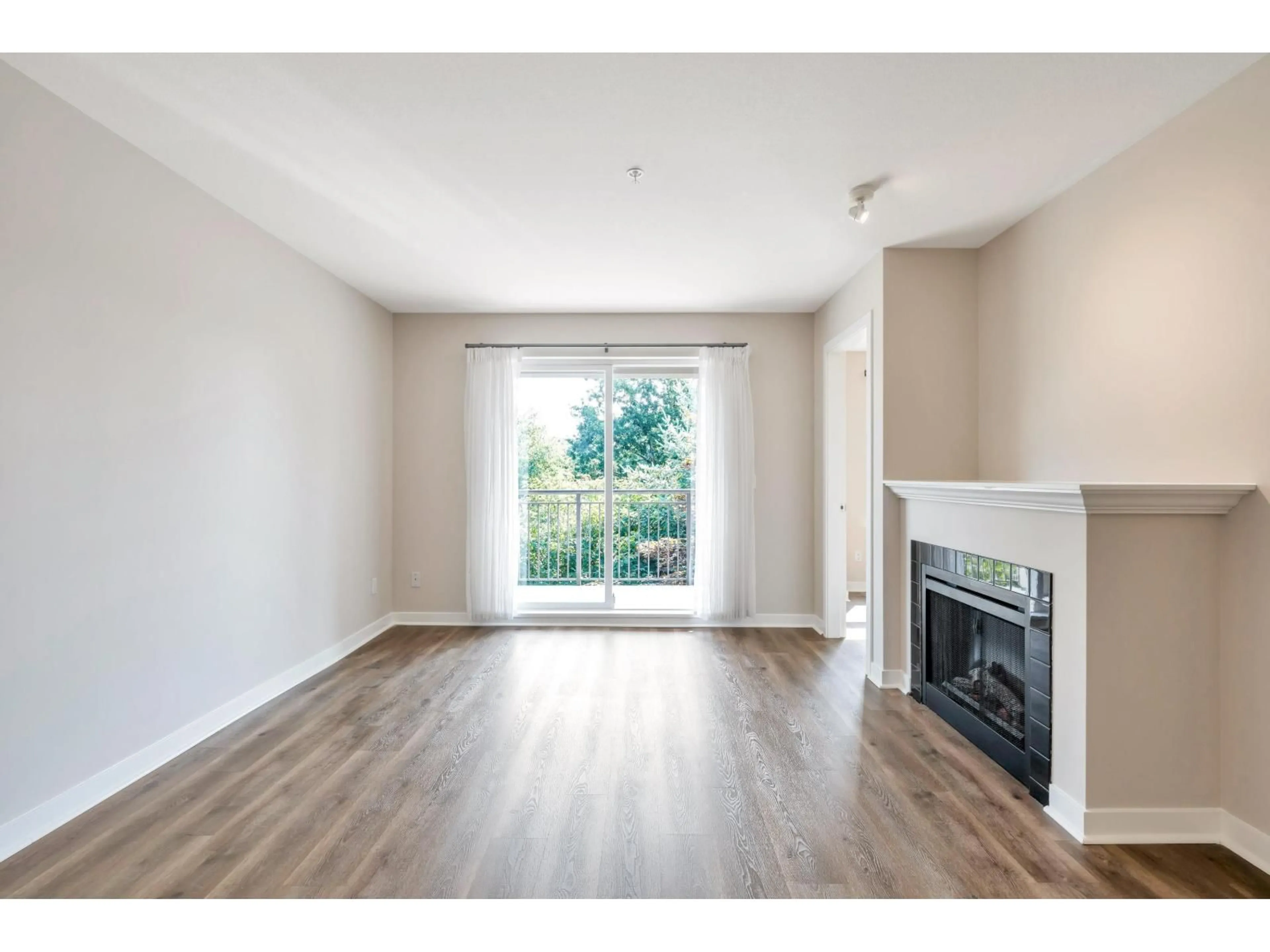A pic of a room for 344 - 27358 32 AVENUE, Langley British Columbia V4W3M5