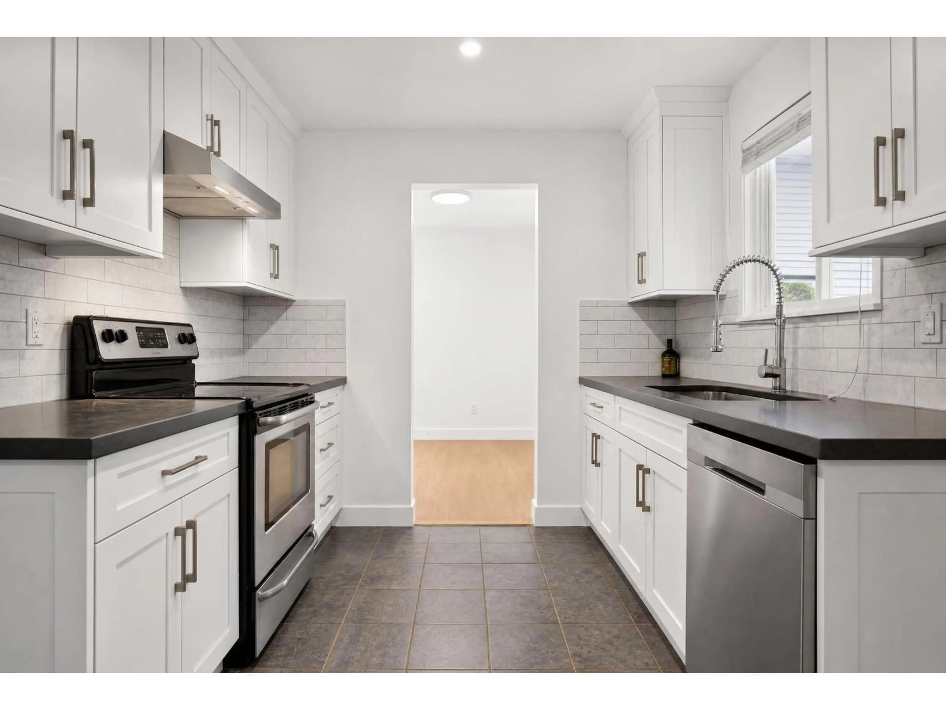 Unknown for 6285 173A STREET, Surrey British Columbia V3S5J8