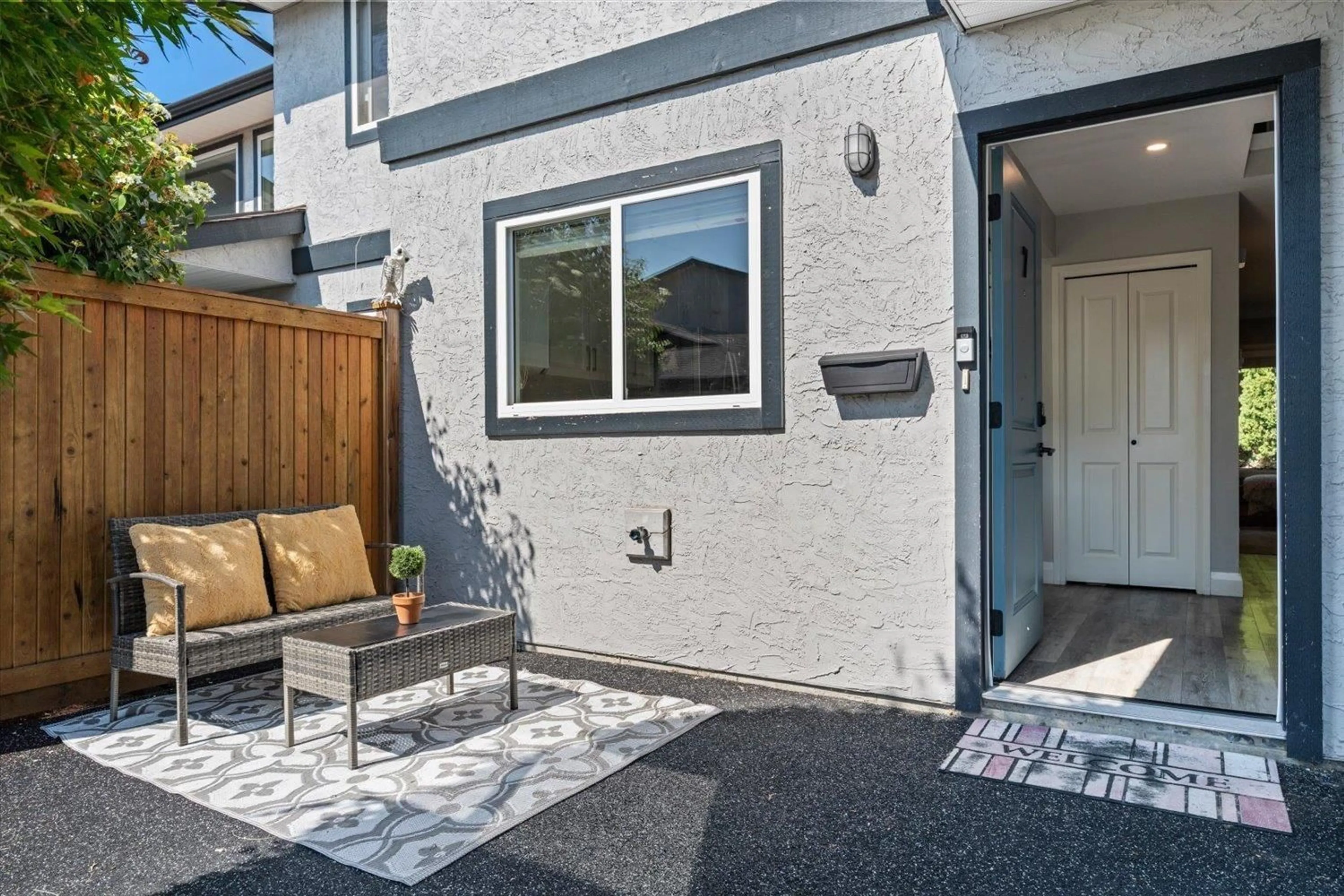 Patio, street for 7 - 45927 LEWIS AVENUE, Chilliwack British Columbia V2P3C3