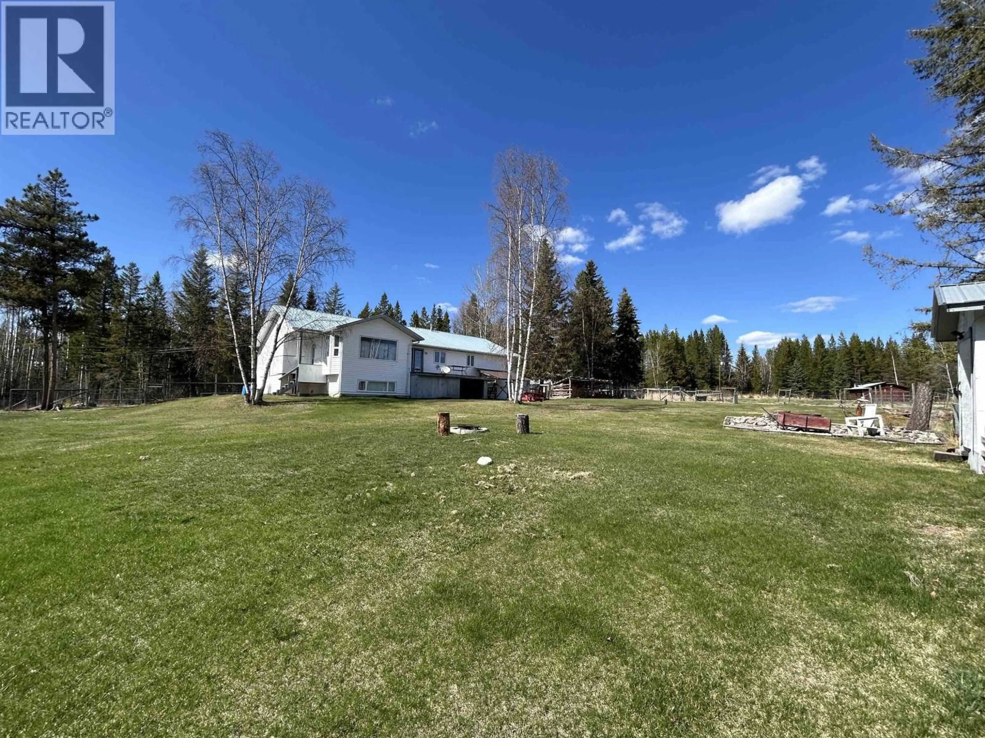 A pic from outside/outdoor area/front of a property/back of a property/a pic from drone, unknown for 4006 BLUESTONE ROAD, Quesnel British Columbia V2J3H9