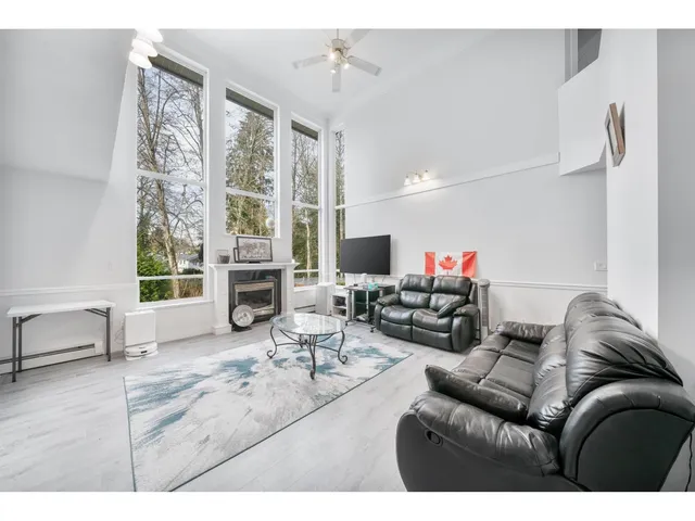 14339 74A AVENUE, Surrey 5