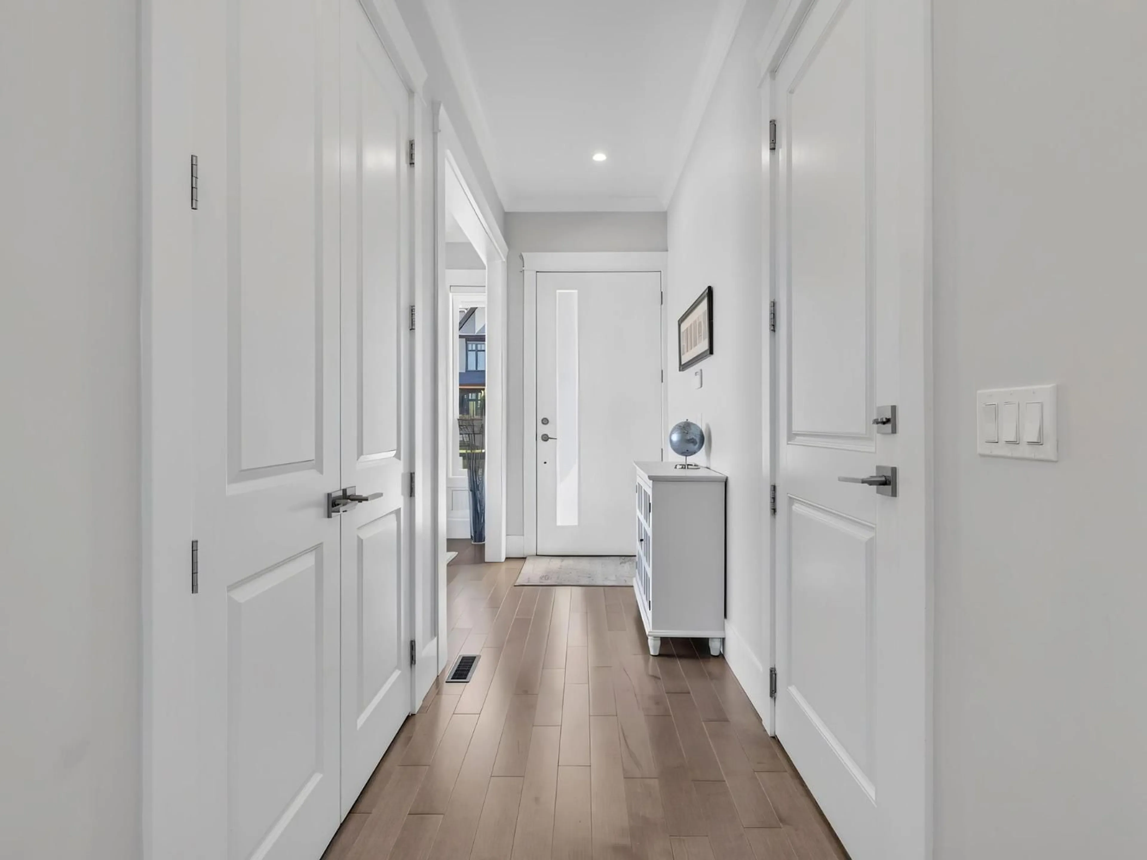 Indoor entryway for 2939 161B STREET, Surrey British Columbia V3Z3Y6