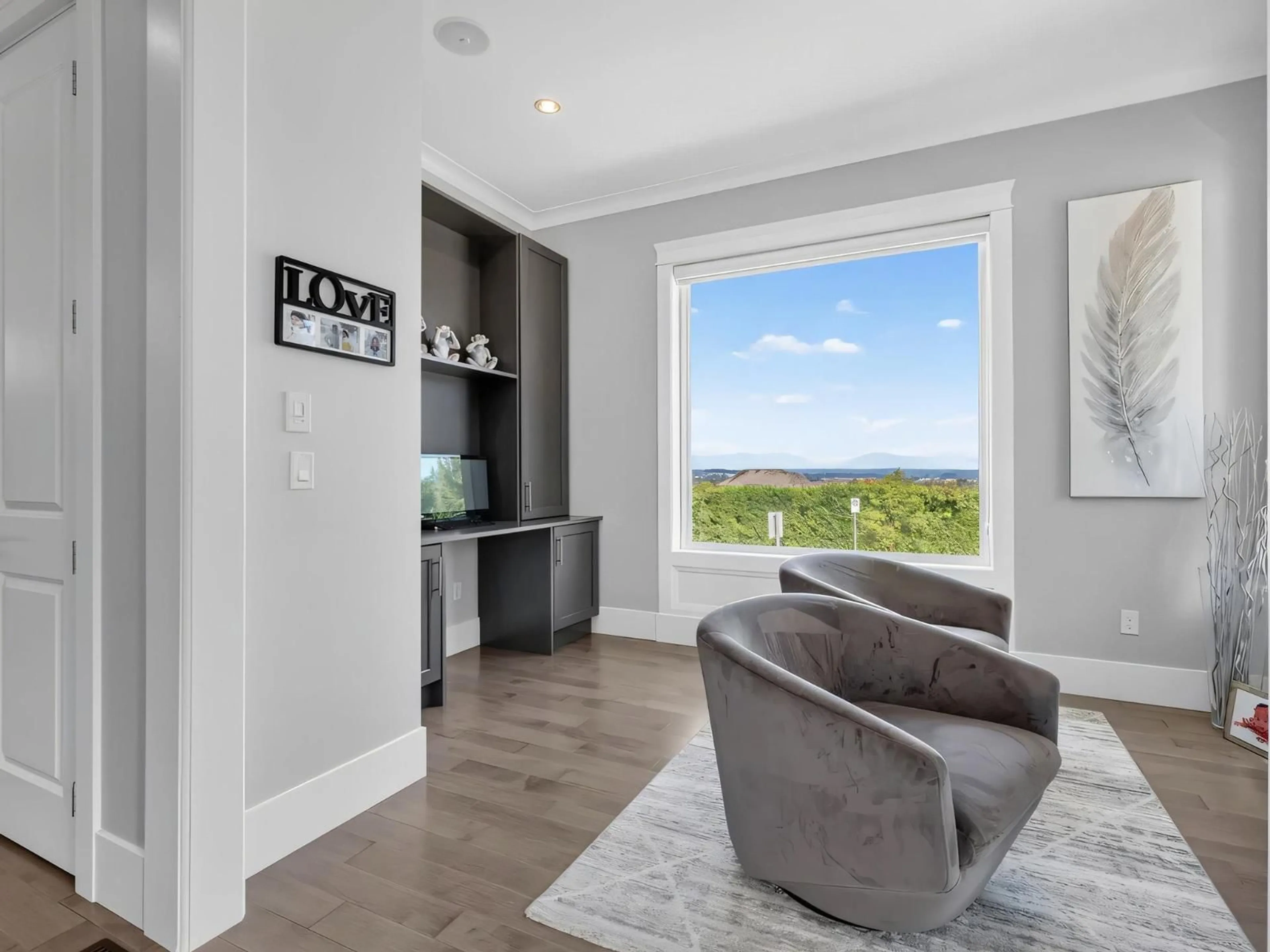 Living room with furniture, unknown for 2939 161B STREET, Surrey British Columbia V3Z3Y6