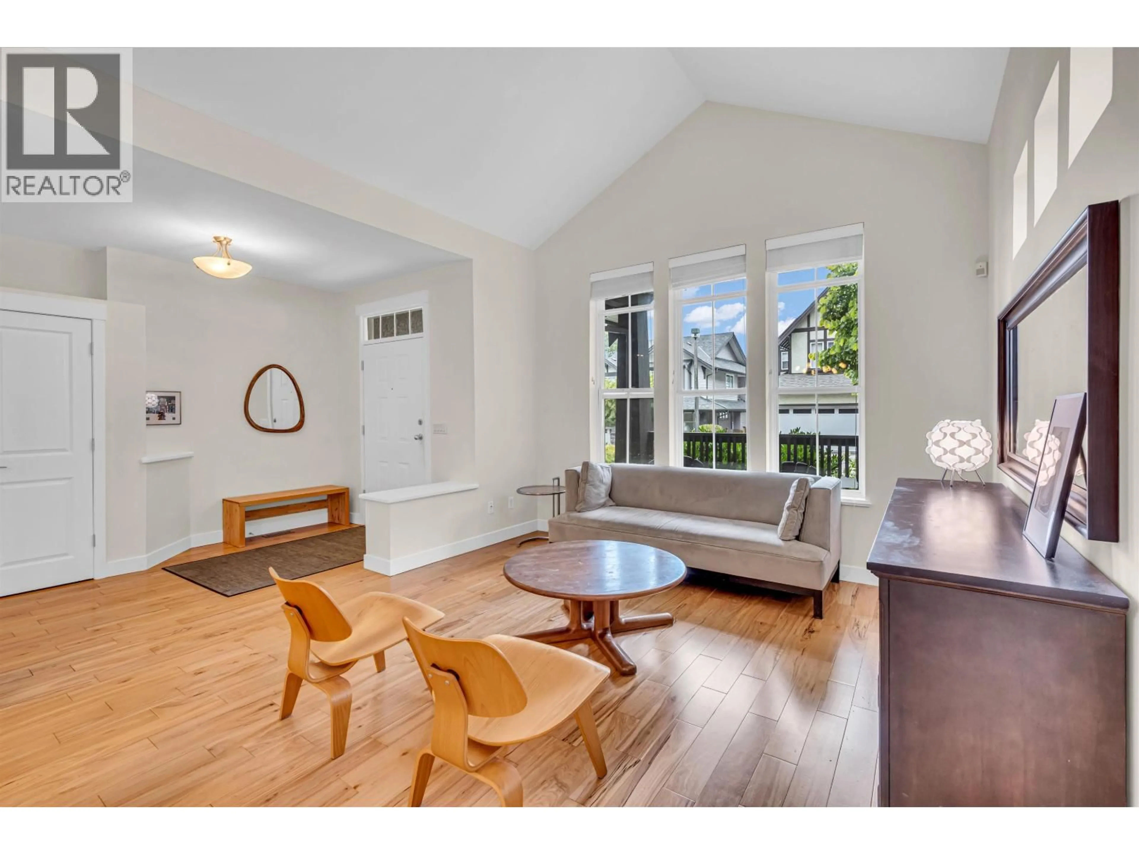 Living room with furniture, wood/laminate floor for 78 CLIFFWOOD DRIVE, Port Moody British Columbia V3H5M1