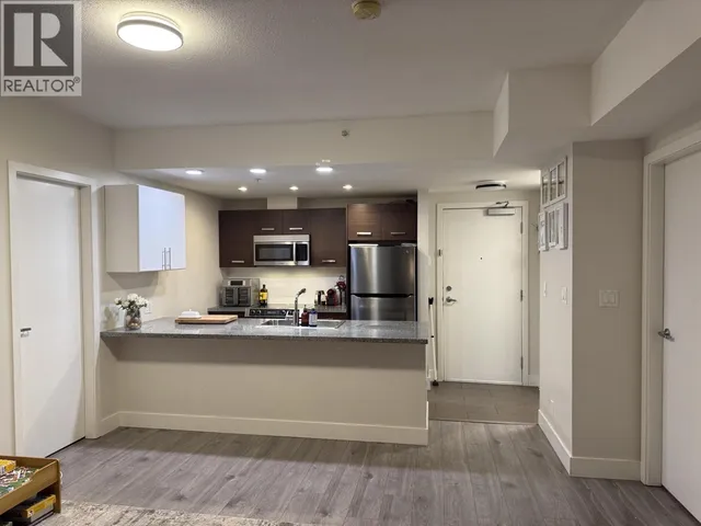 207 - 2957 GLEN DRIVE, Coquitlam 5