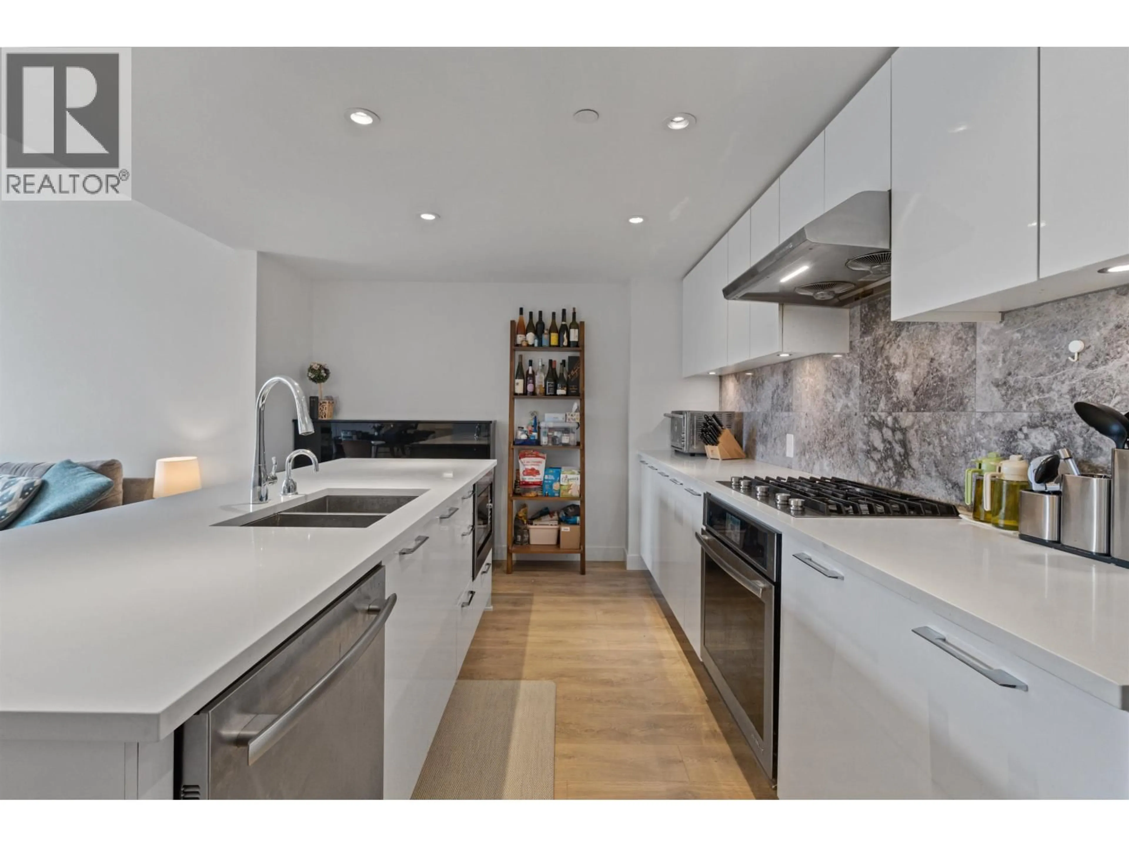 Unknown for TH112 - 3565 SAWMILL CRESCENT, Vancouver British Columbia V5S0E2