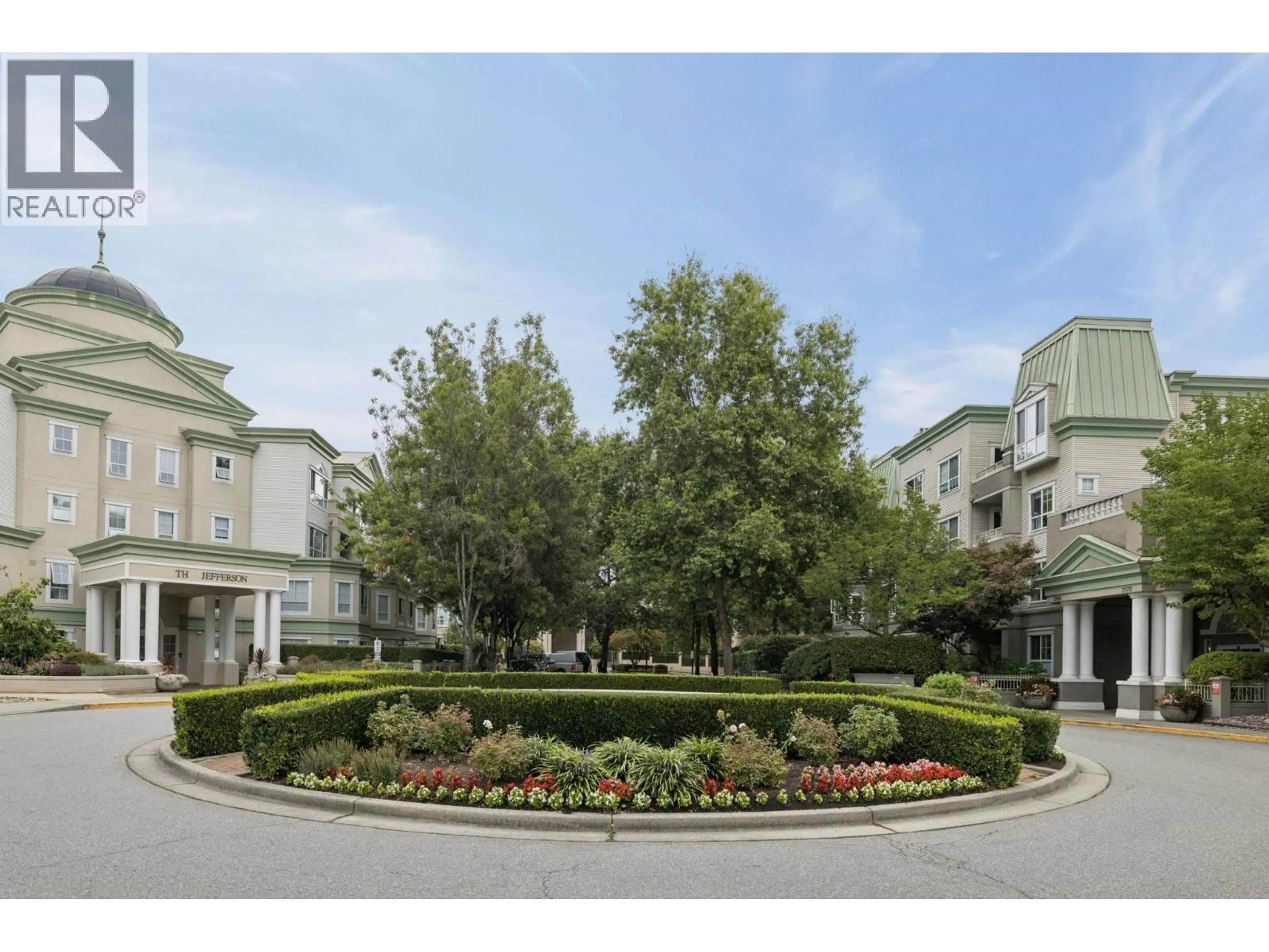 Patio, street for 418 - 2960 PRINCESS CRESCENT, Coquitlam British Columbia V3B7P2