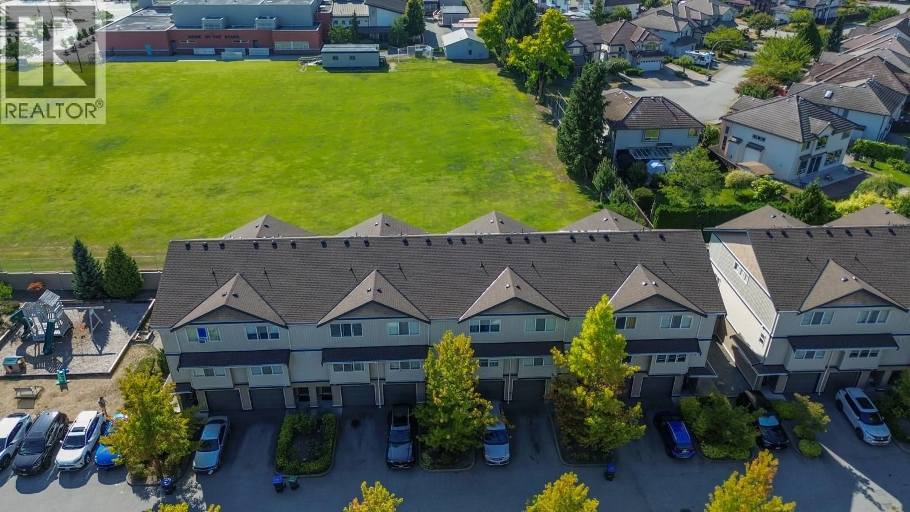 A pic from outside/outdoor area/front of a property/back of a property/a pic from drone, unknown for 16 - 1268 RIVERSIDE DRIVE, Port Coquitlam British Columbia V3B0A8