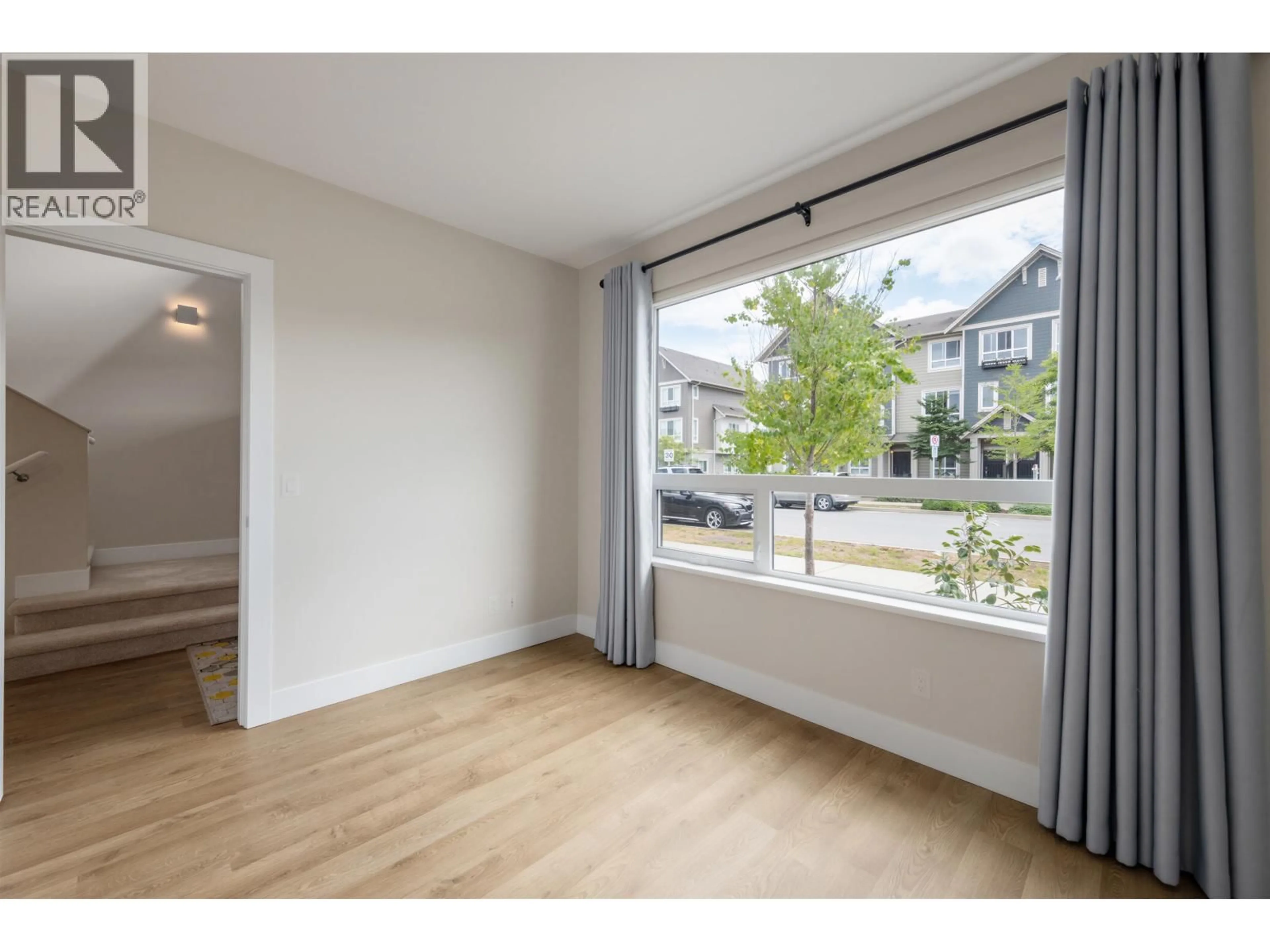 A pic of a room for 4725 BLUE HERON WAY, Tsawwassen British Columbia V4M0A8