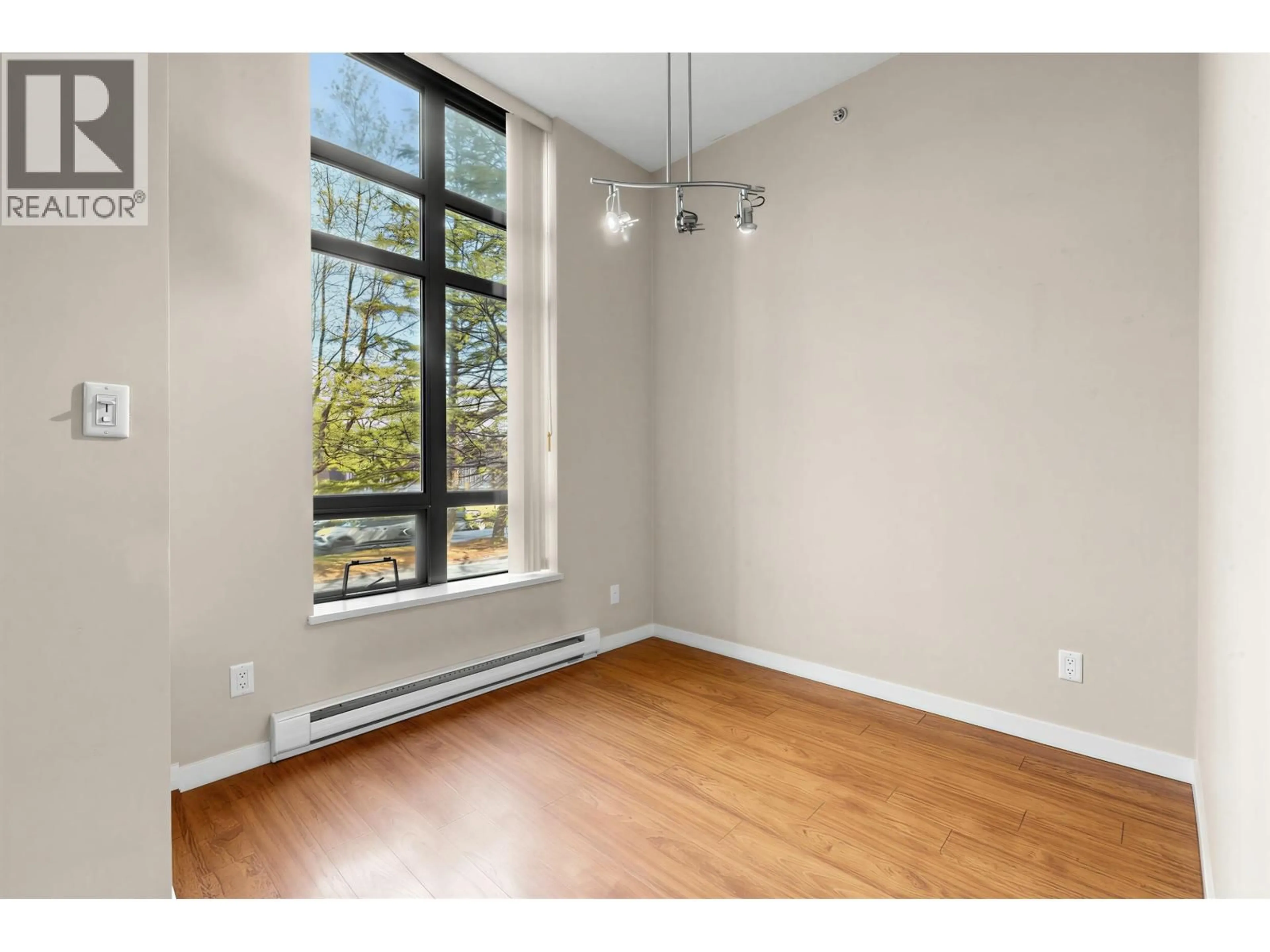 A pic of a room for 5 - 8160 LANSDOWNE ROAD, Richmond British Columbia V6X0A9