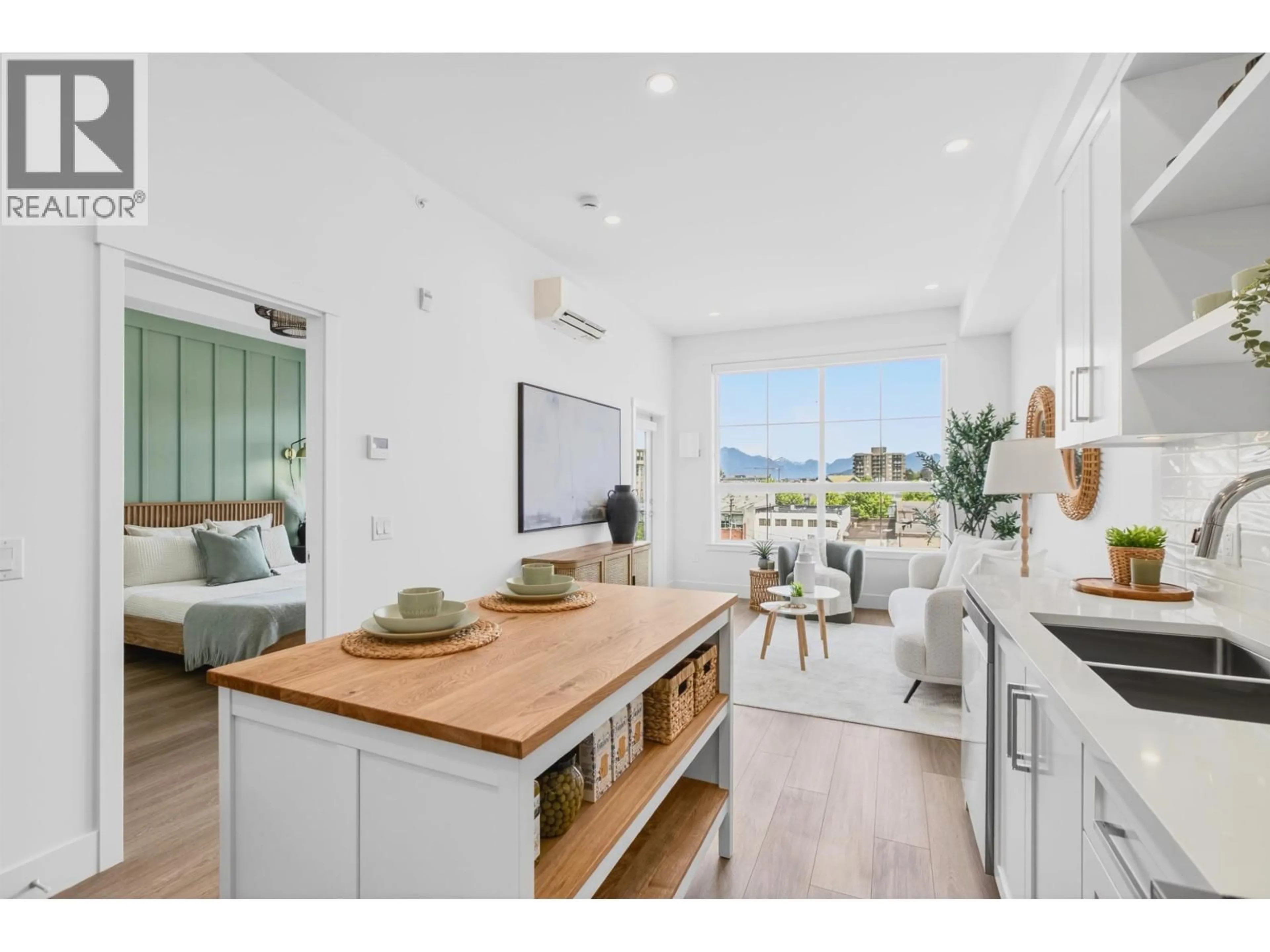 Open concept kitchen, unknown for 303 - 22348 NORTH AVENUE, Maple Ridge British Columbia V2X9C8