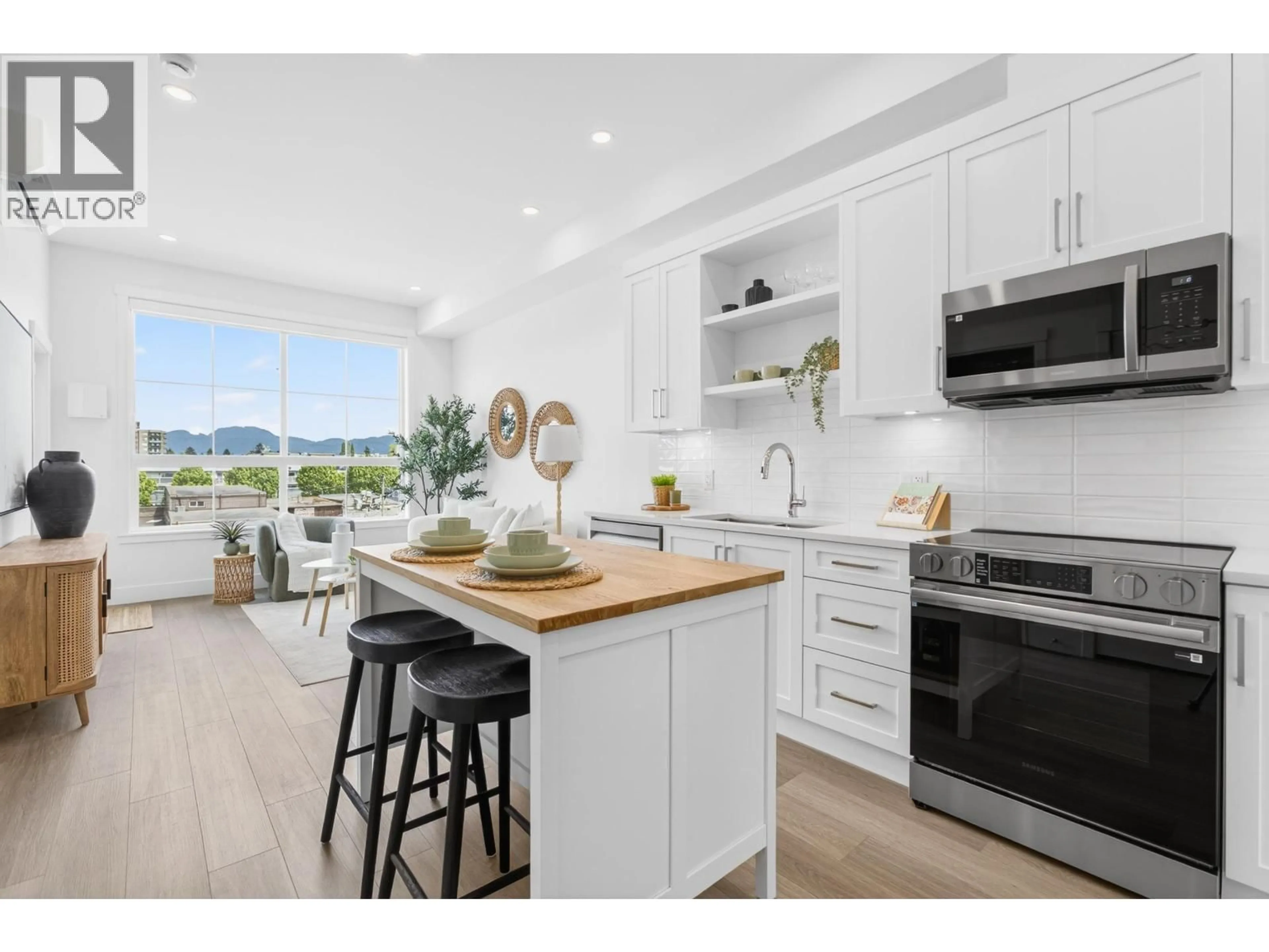 Open concept kitchen, unknown for 202 - 22348 NORTH AVENUE, Maple Ridge British Columbia V2X9C8
