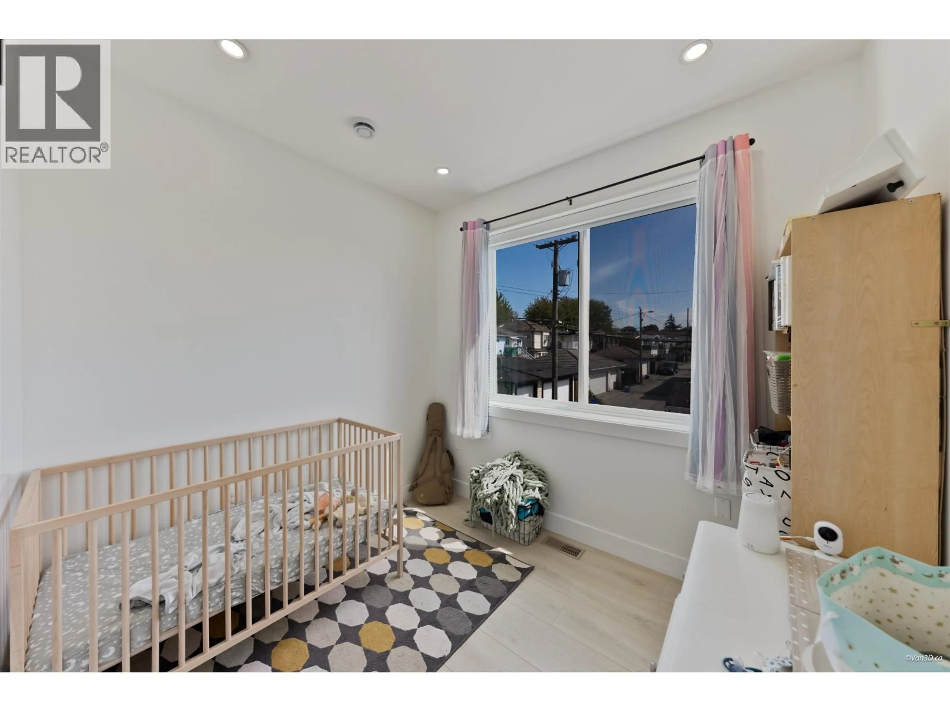 A pic of a room for 6532 KNIGHT STREET, Vancouver British Columbia V5P2W2
