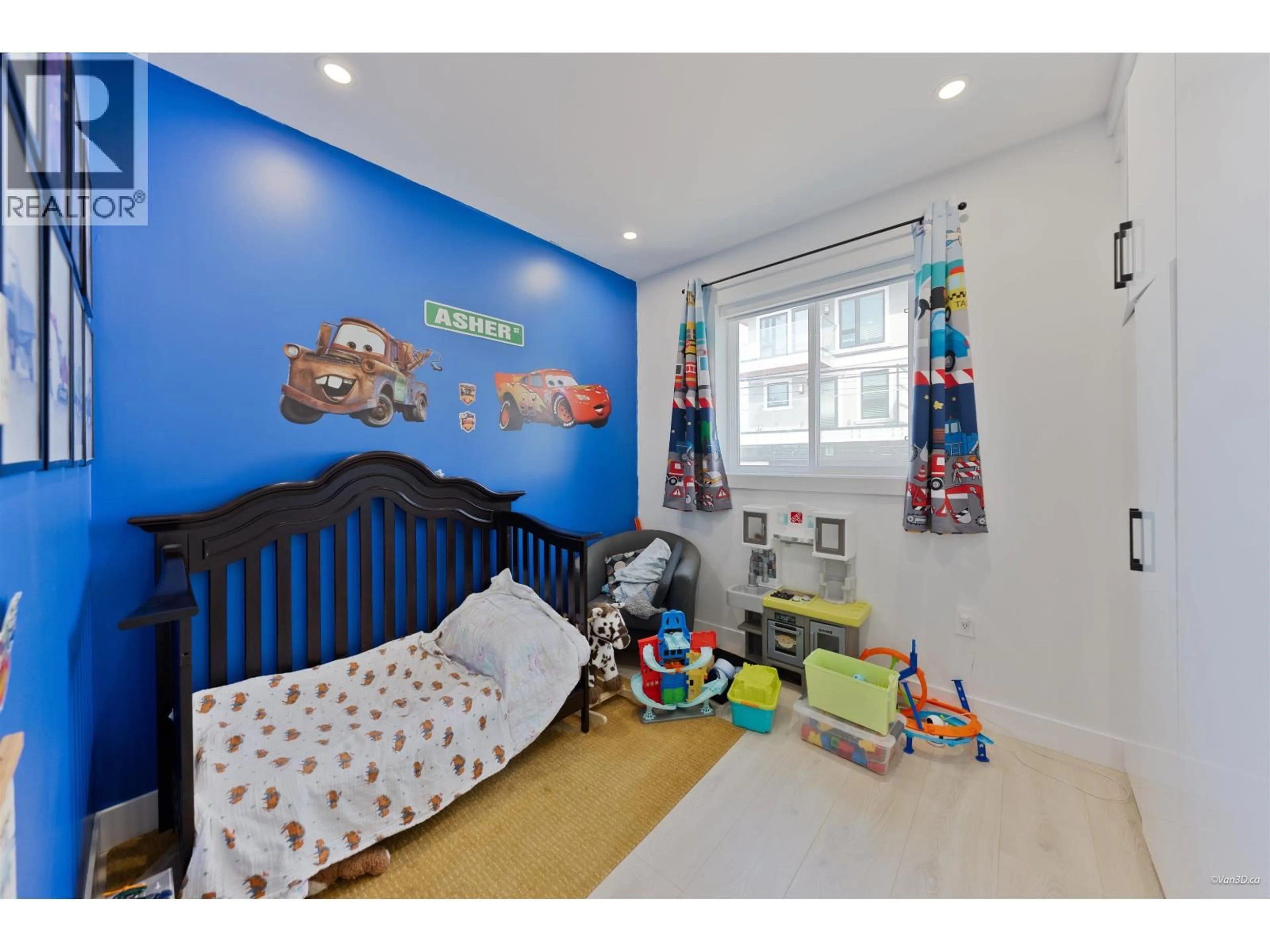A pic of a room for 6532 KNIGHT STREET, Vancouver British Columbia V5P2W2