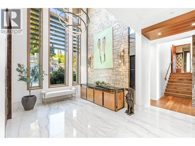 1036 EYREMOUNT DRIVE, West Vancouver 5