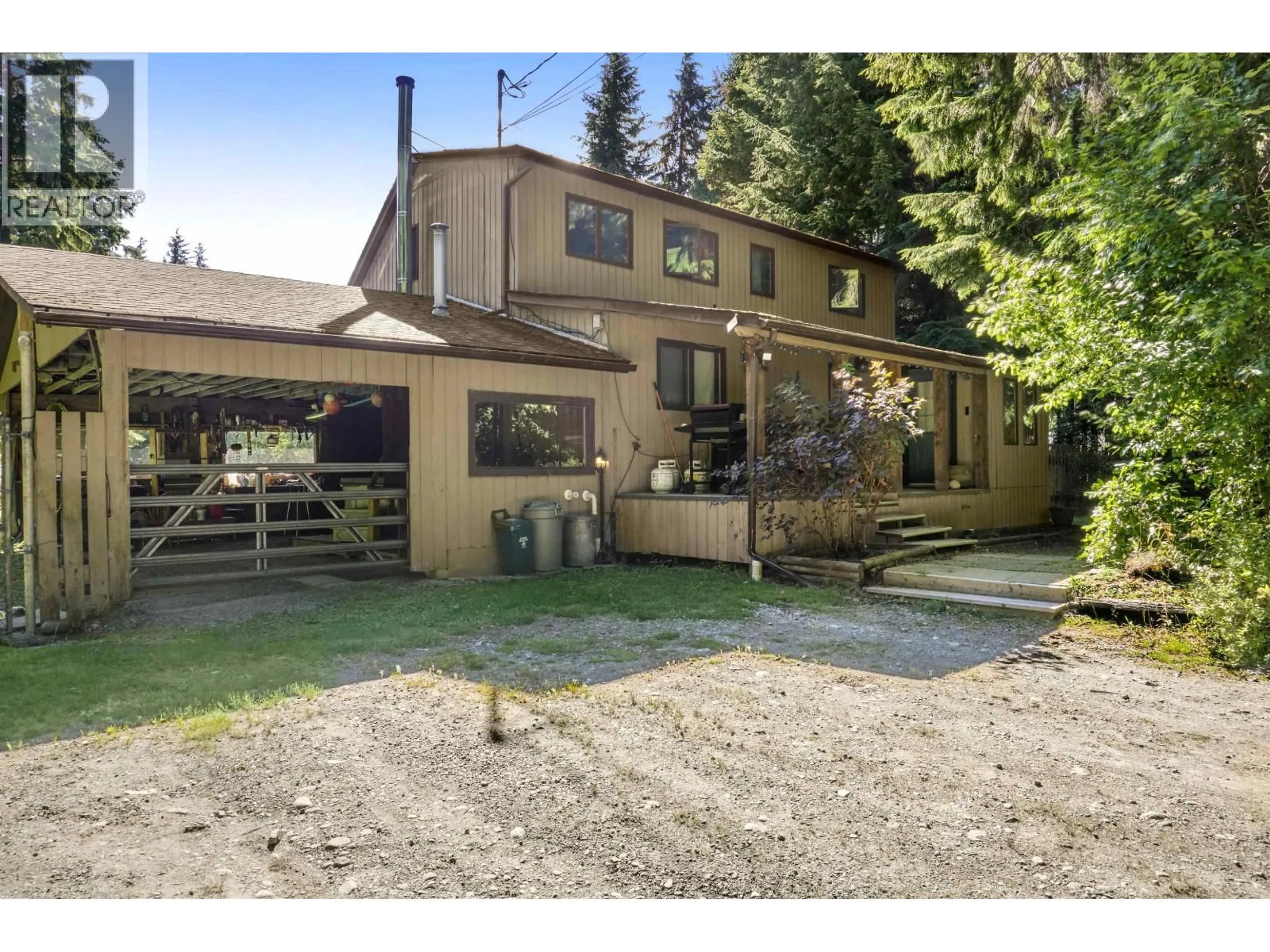 A pic from outside/outdoor area/front of a property/back of a property/a pic from drone, street for 221 RAINBOW BOULEVARD, Kitimat British Columbia V8C2K6