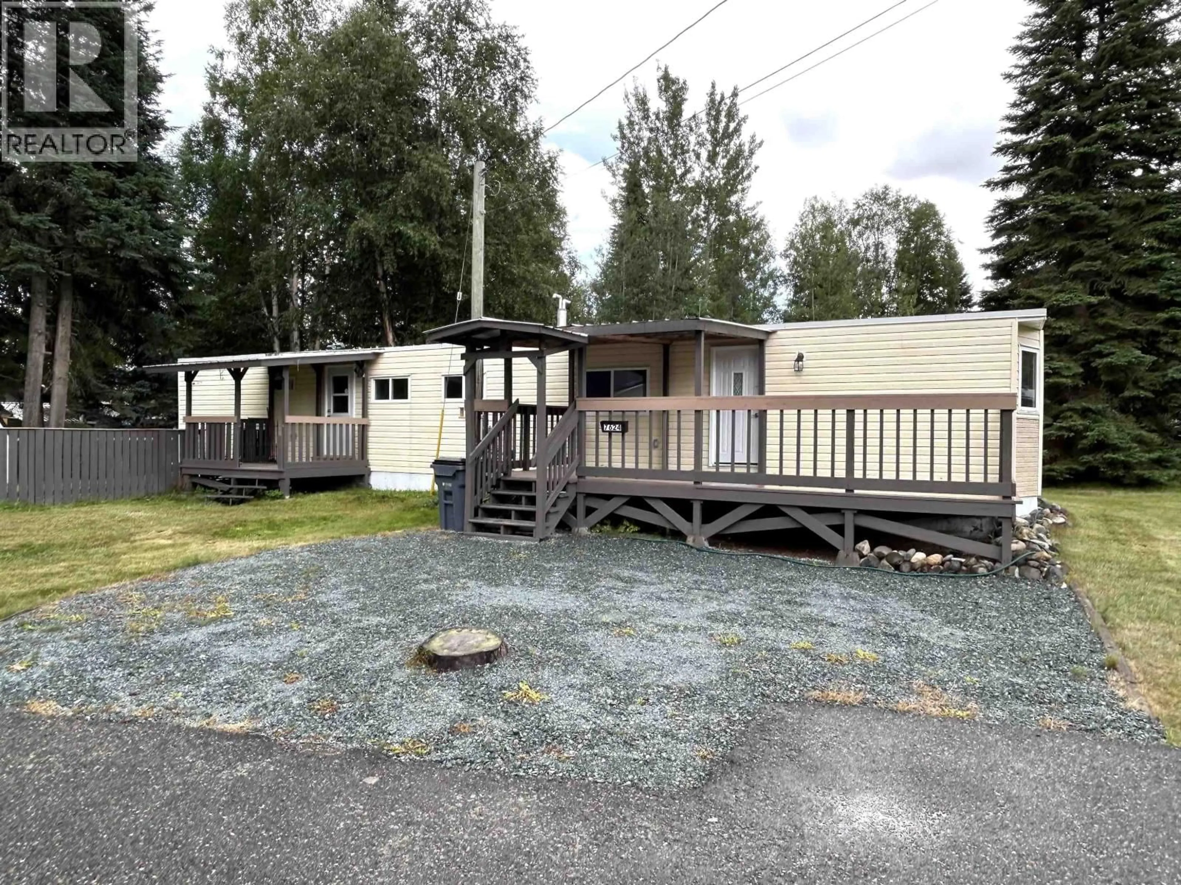 A pic from outside/outdoor area/front of a property/back of a property/a pic from drone, unknown for 7624 RUBY CRESCENT, Prince George British Columbia V2K3T8