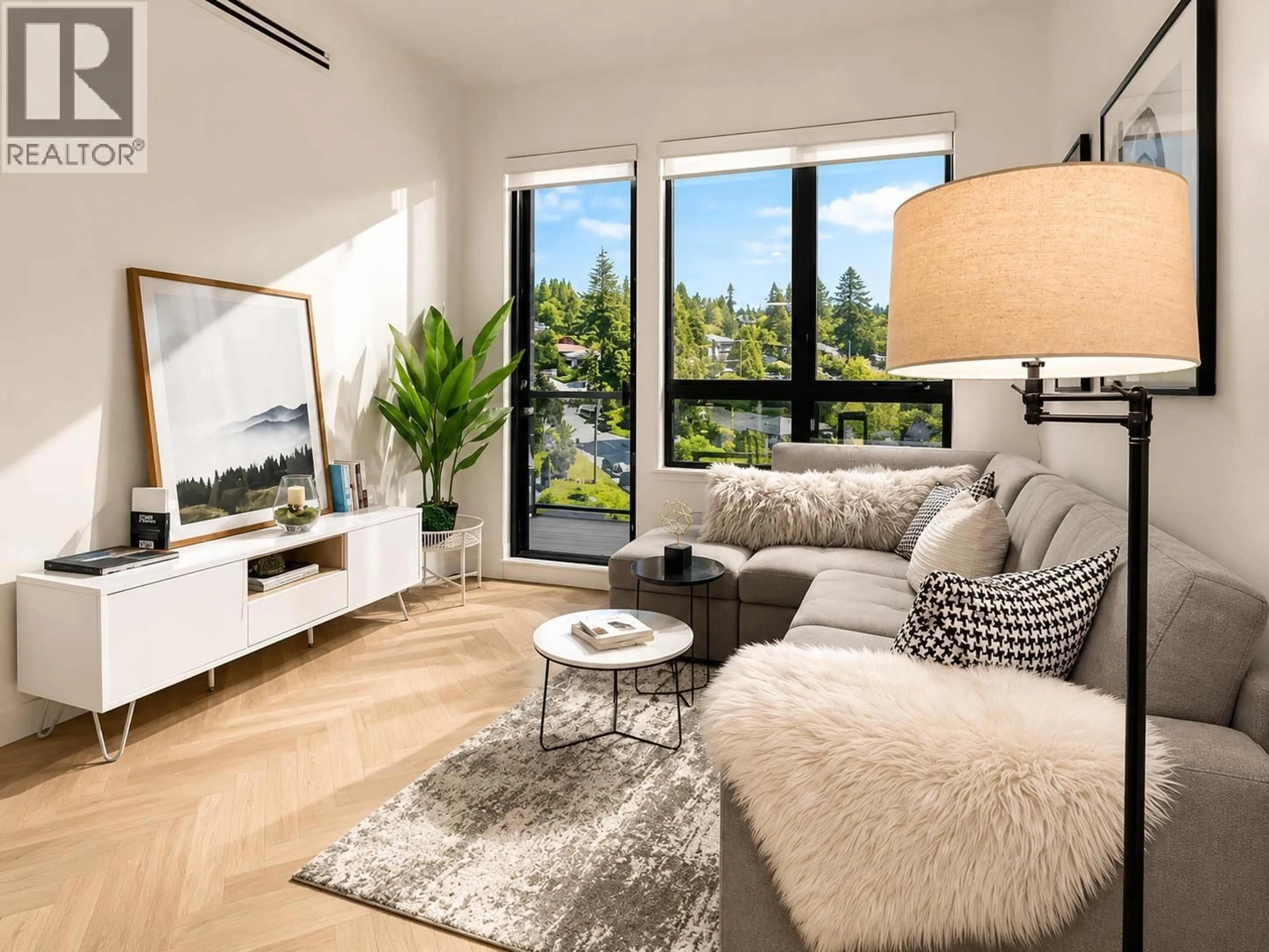 Living room with furniture, unknown for 217 - 599 DANSEY AVENUE, Coquitlam British Columbia V7Y1C6