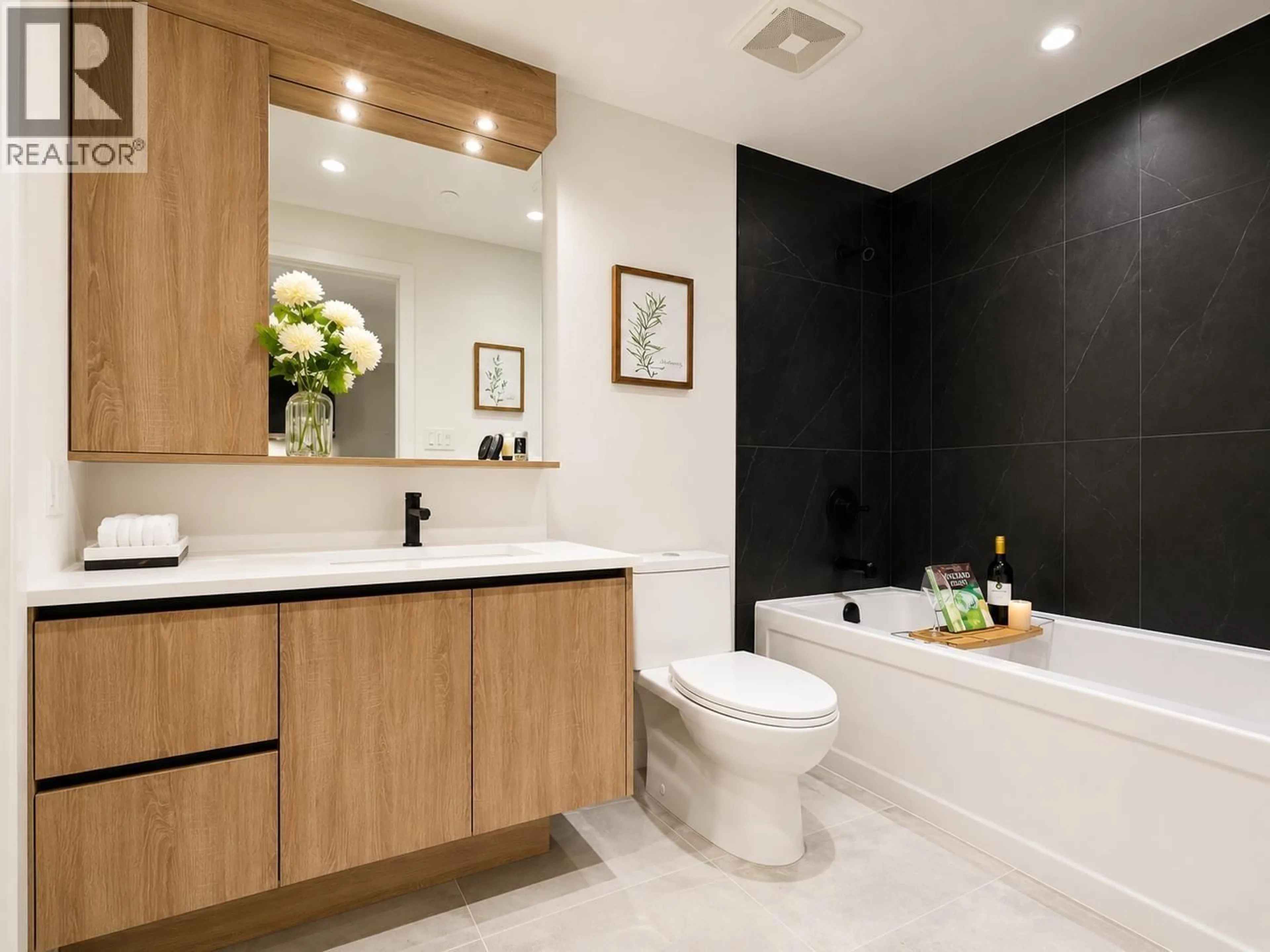 Contemporary bathroom, ceramic/tile floor for 217 - 599 DANSEY AVENUE, Coquitlam British Columbia V7Y1C6