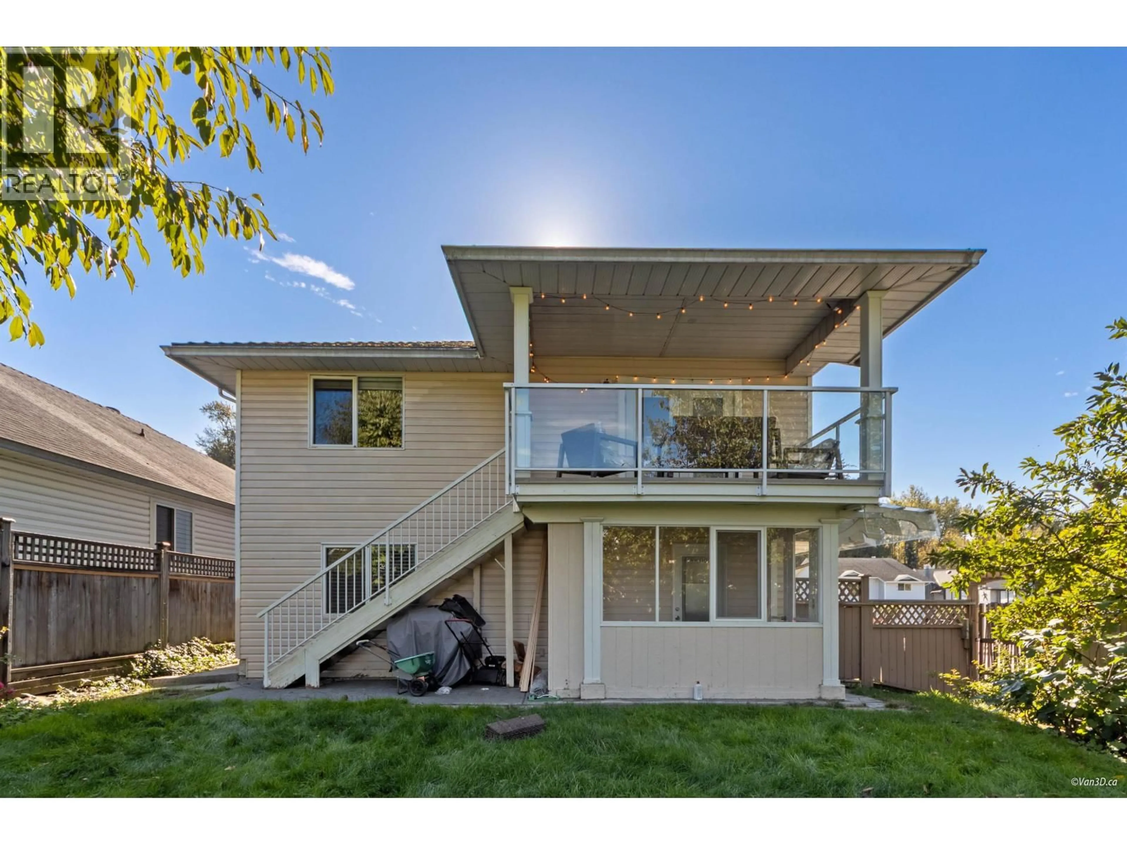 Home with vinyl exterior material, unknown for 2287 STAFFORD AVENUE, Port Coquitlam British Columbia V3C4X5