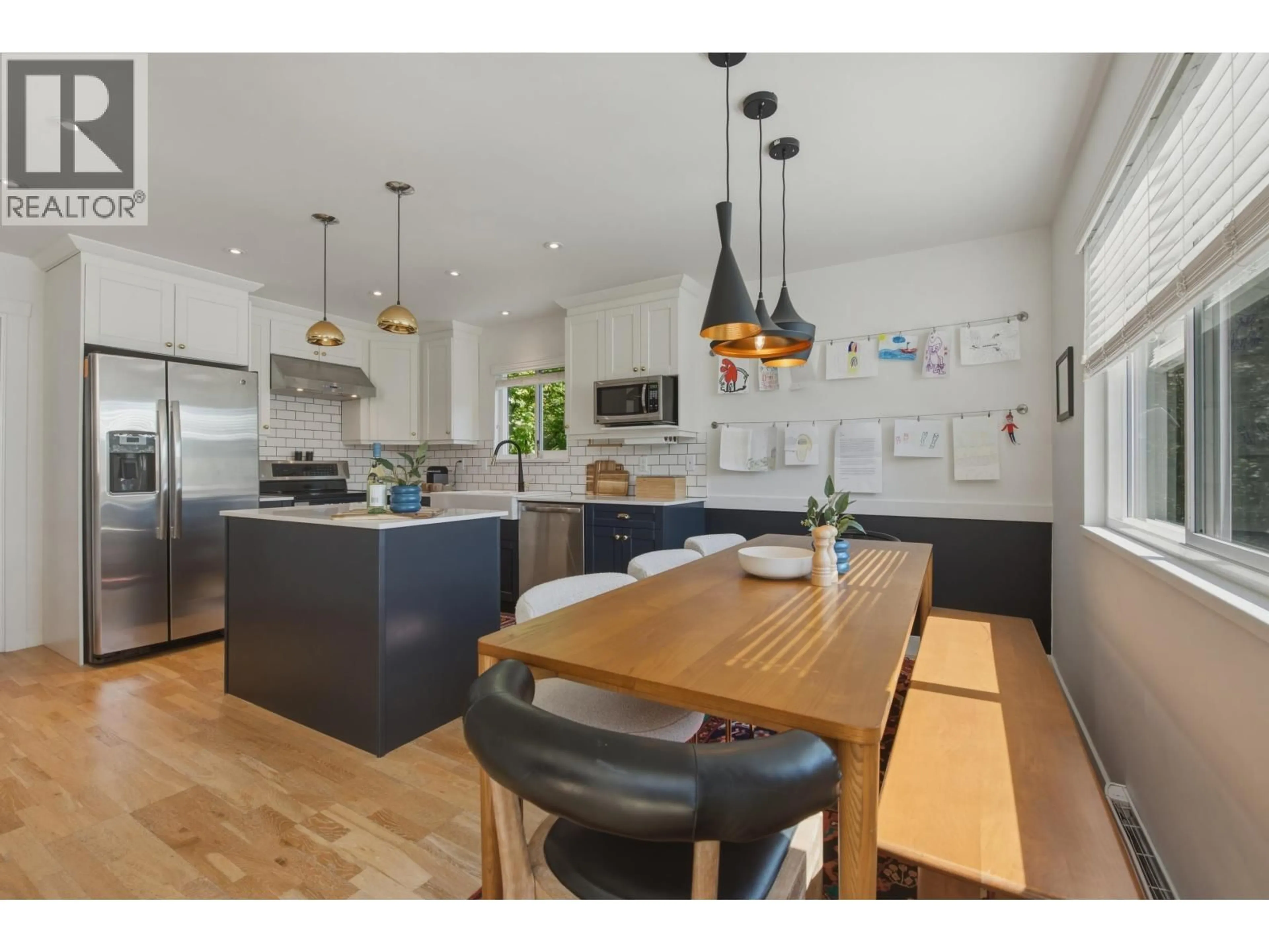 Open concept kitchen, wood/laminate floor for 6 - 300 MAUDE ROAD, Port Moody British Columbia V3H2X6