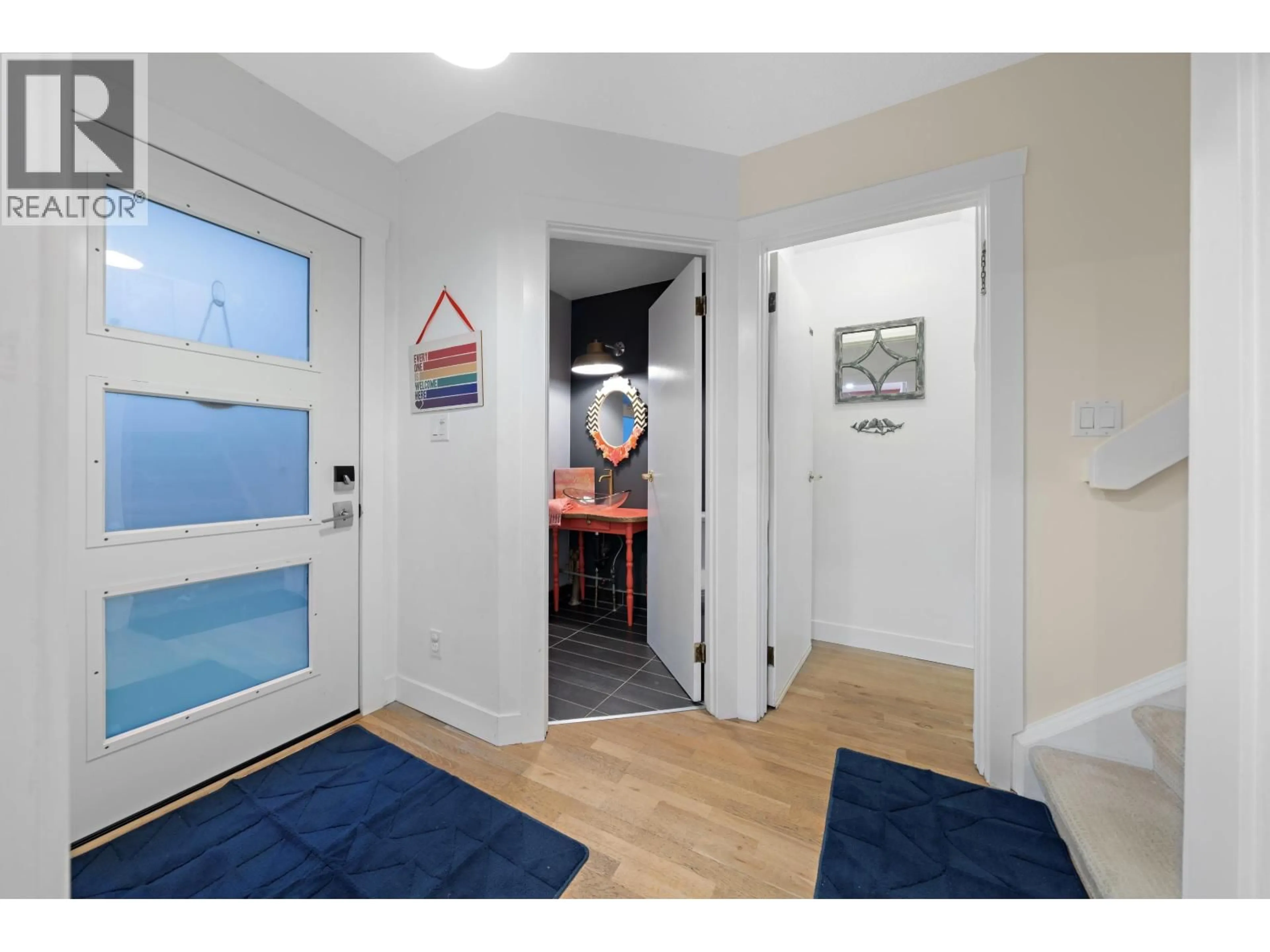 Indoor entryway for 6 - 300 MAUDE ROAD, Port Moody British Columbia V3H2X6