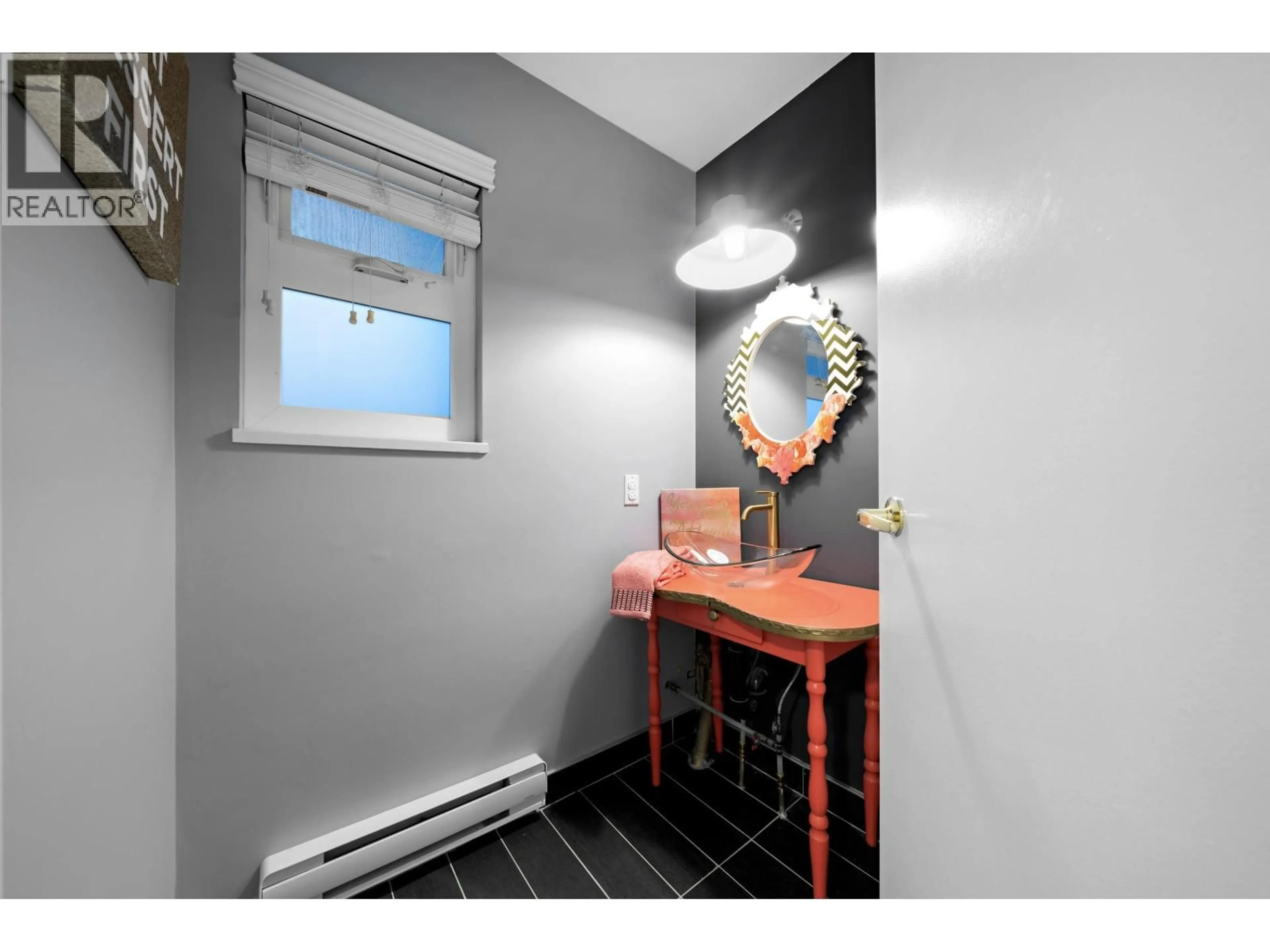 Standard bathroom, unknown for 6 - 300 MAUDE ROAD, Port Moody British Columbia V3H2X6