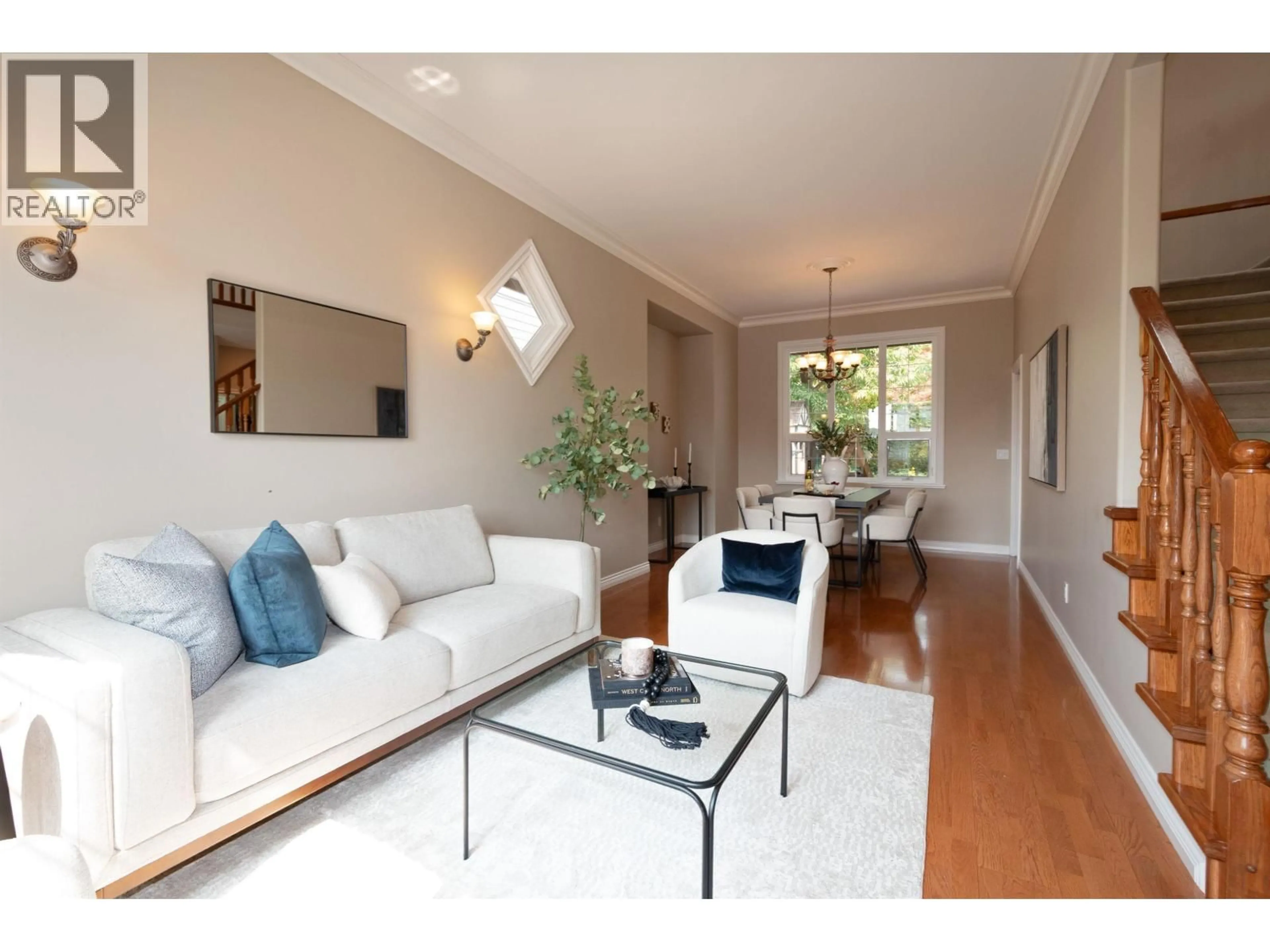 Living room with furniture, wood/laminate floor for 1855 LEMAX AVENUE, Coquitlam British Columbia V3J2C5