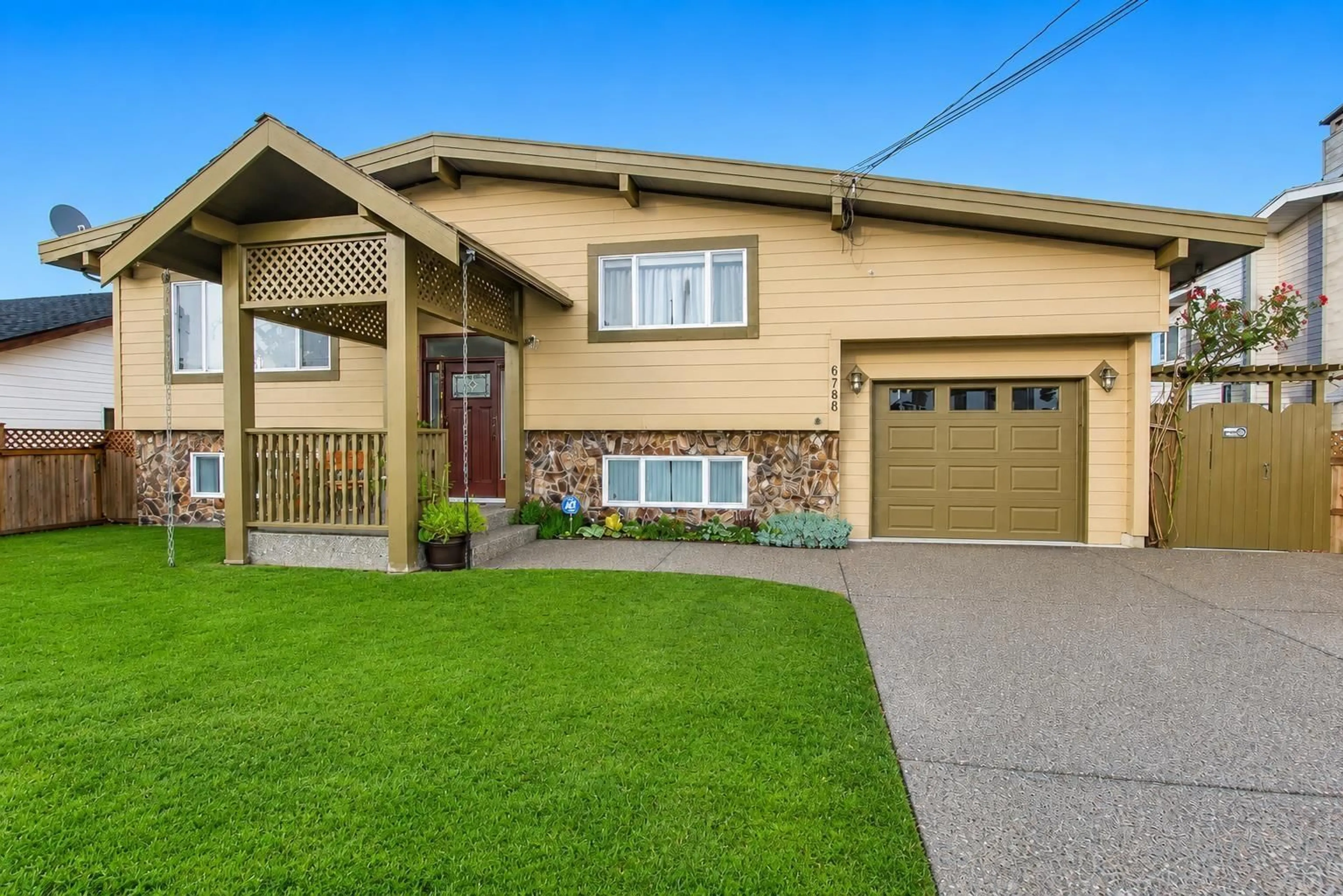 Home with vinyl exterior material, street for 6780 SCHOOL LANE, Chilliwack British Columbia V2R2C9