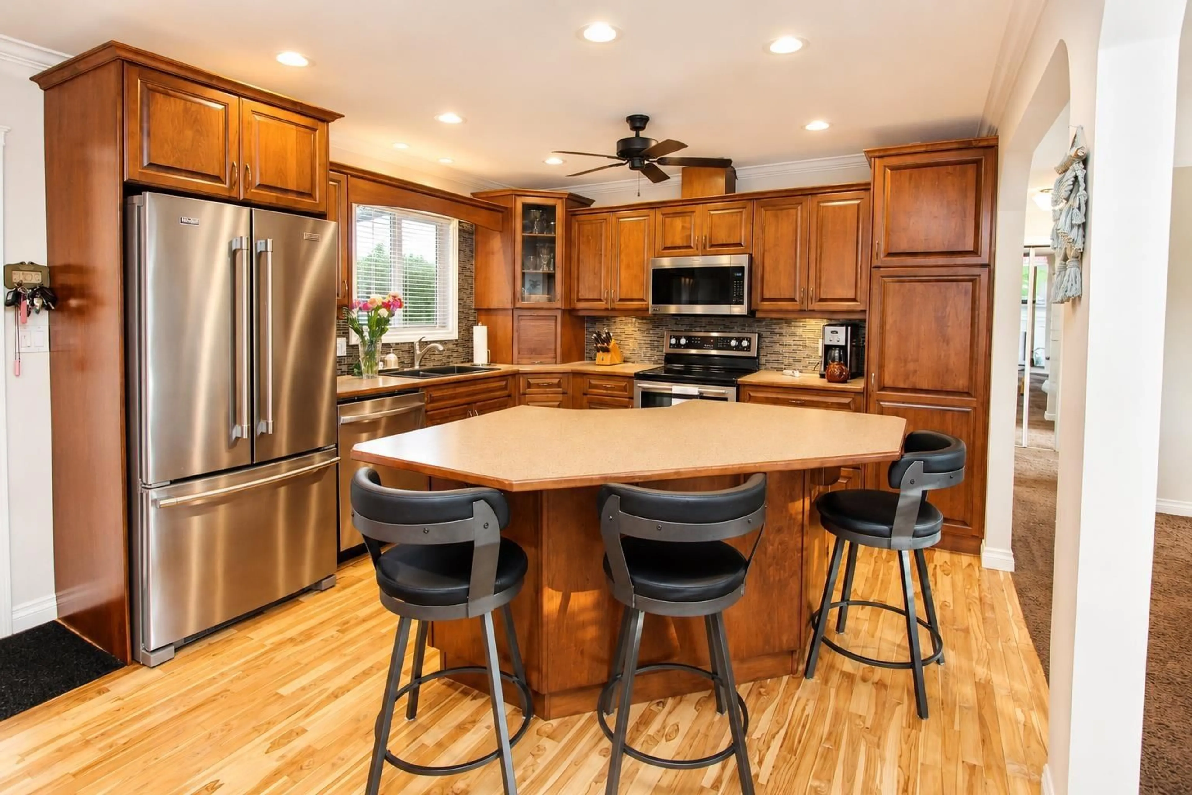 Open concept kitchen, unknown for 6780 SCHOOL LANE, Chilliwack British Columbia V2R2C9