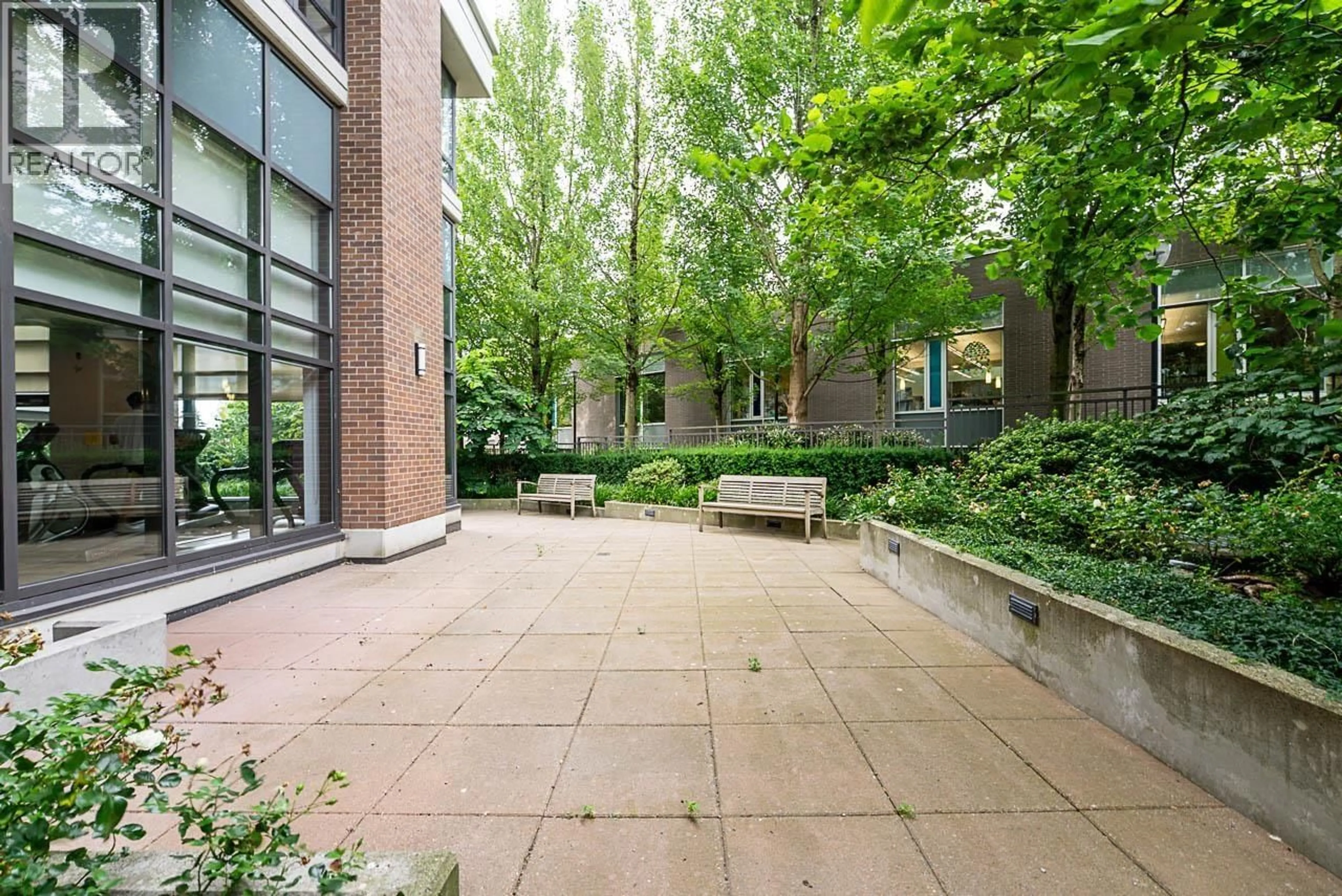 Patio, street for 1205 - 7328 ARCOLA STREET, Burnaby British Columbia V5E0A7