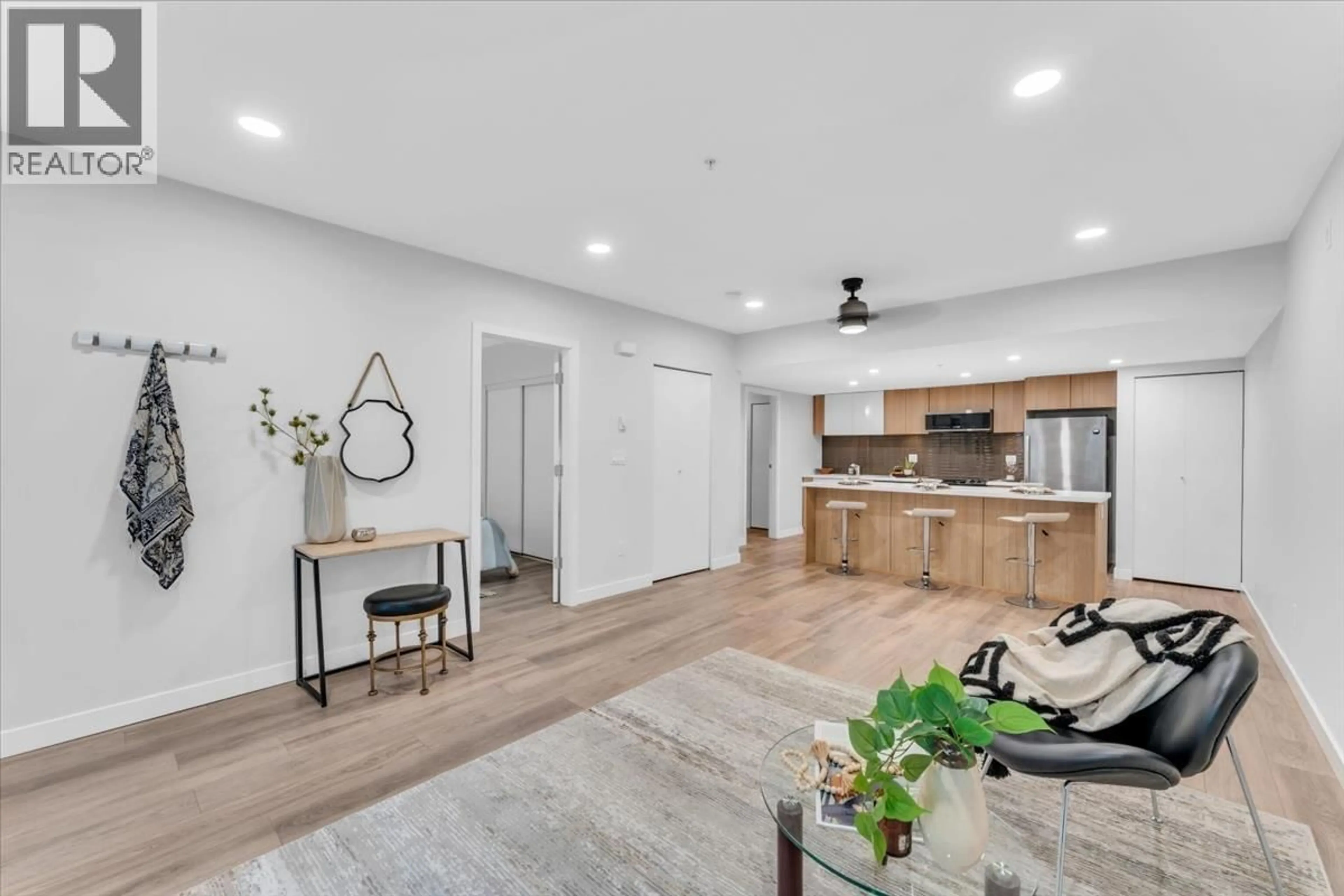 Open concept kitchen, unknown for 304 - 618 LANGSIDE AVENUE, Coquitlam British Columbia V3J0B8