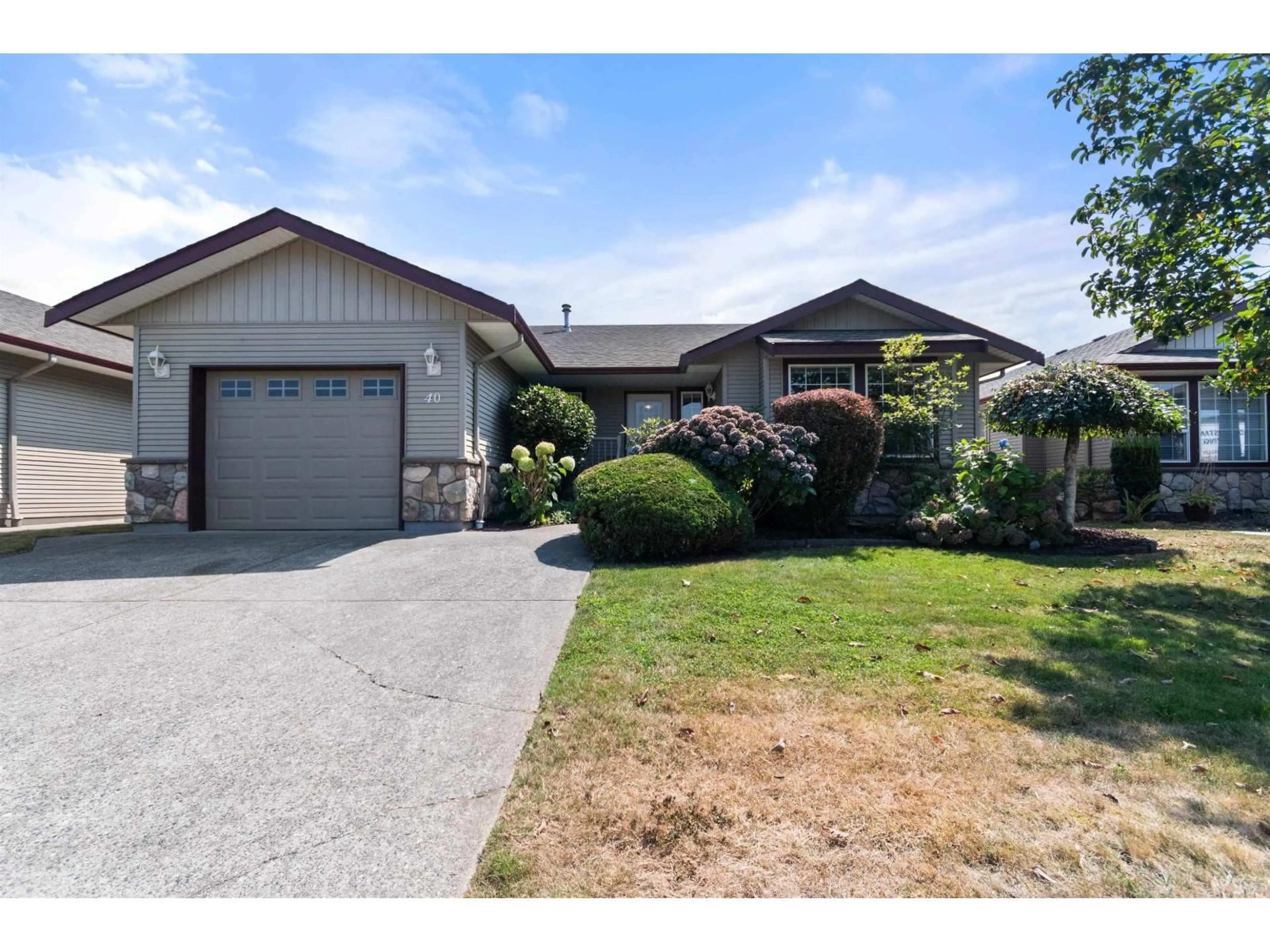 Home with vinyl exterior material, street for 40 - 7330 ELM ROAD, Agassiz British Columbia V0M1A0