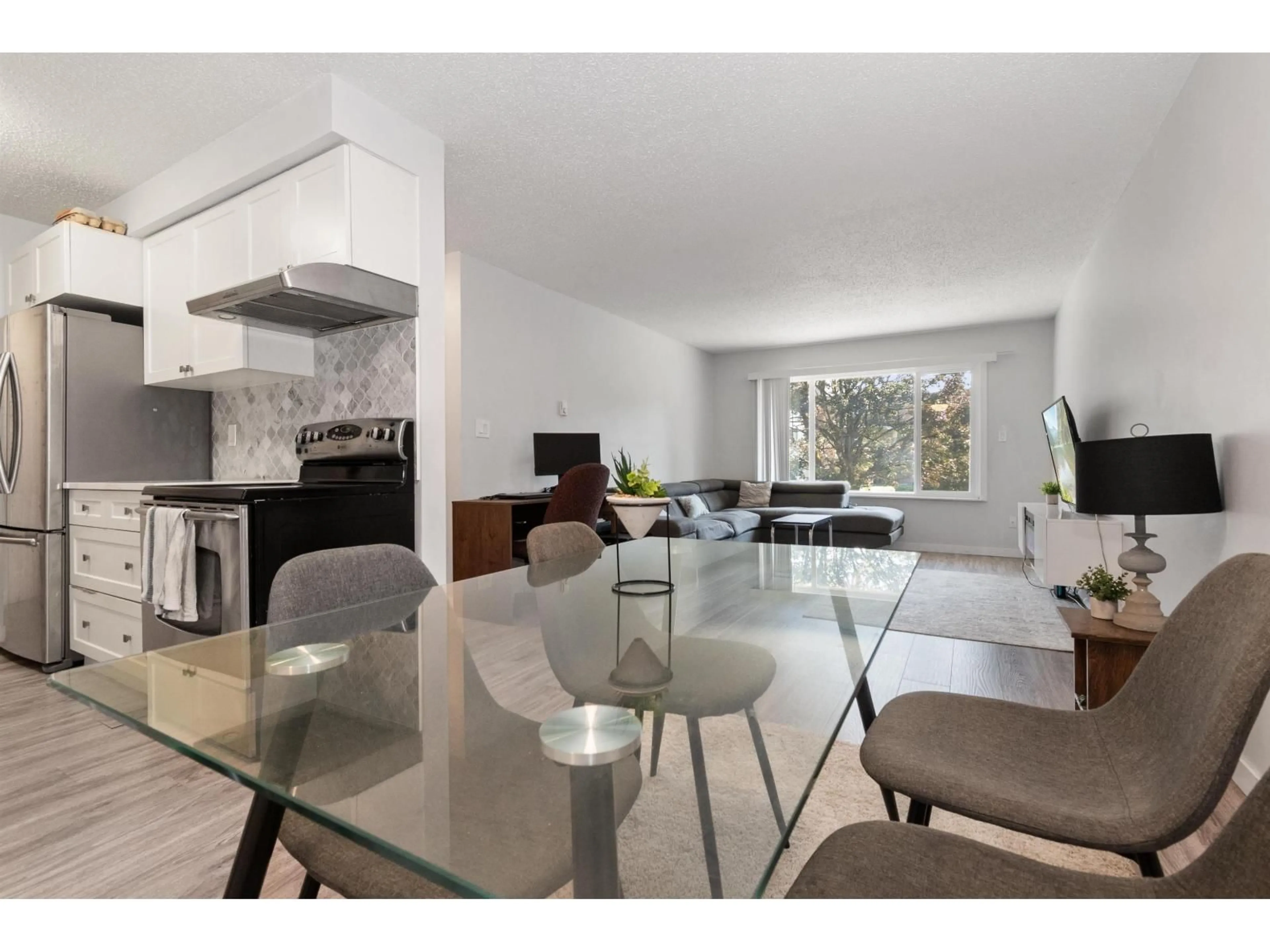 Open concept kitchen, unknown for 115 - 45598 MCINTOSH DRIVE, Chilliwack British Columbia V2P7J3