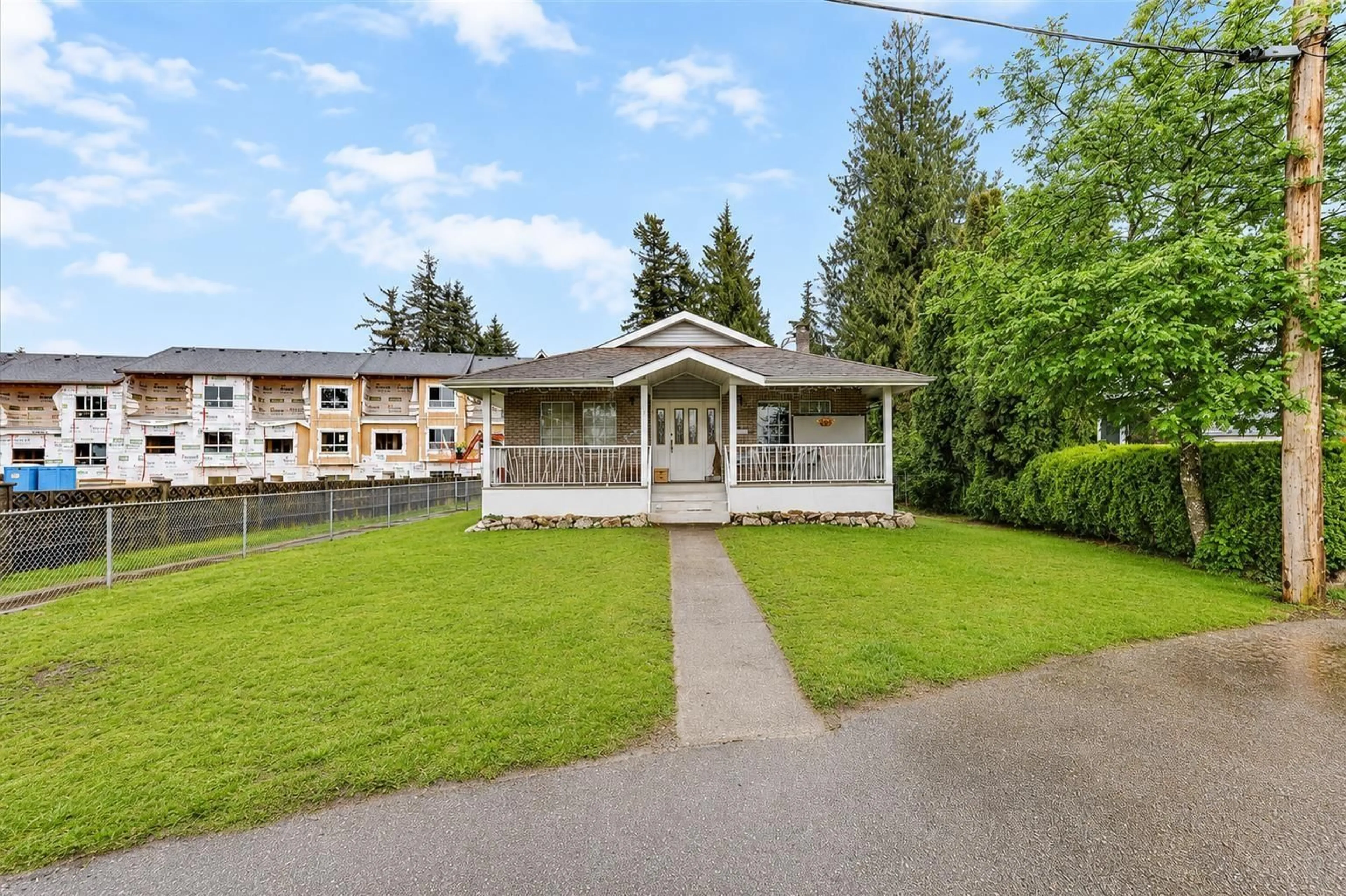 Unknown for 31960 ROYAL CRESCENT, Abbotsford British Columbia V2T2J3