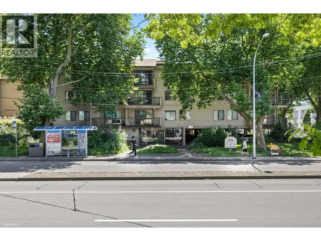 211 - 8400 LANSDOWNE ROAD, Richmond 2