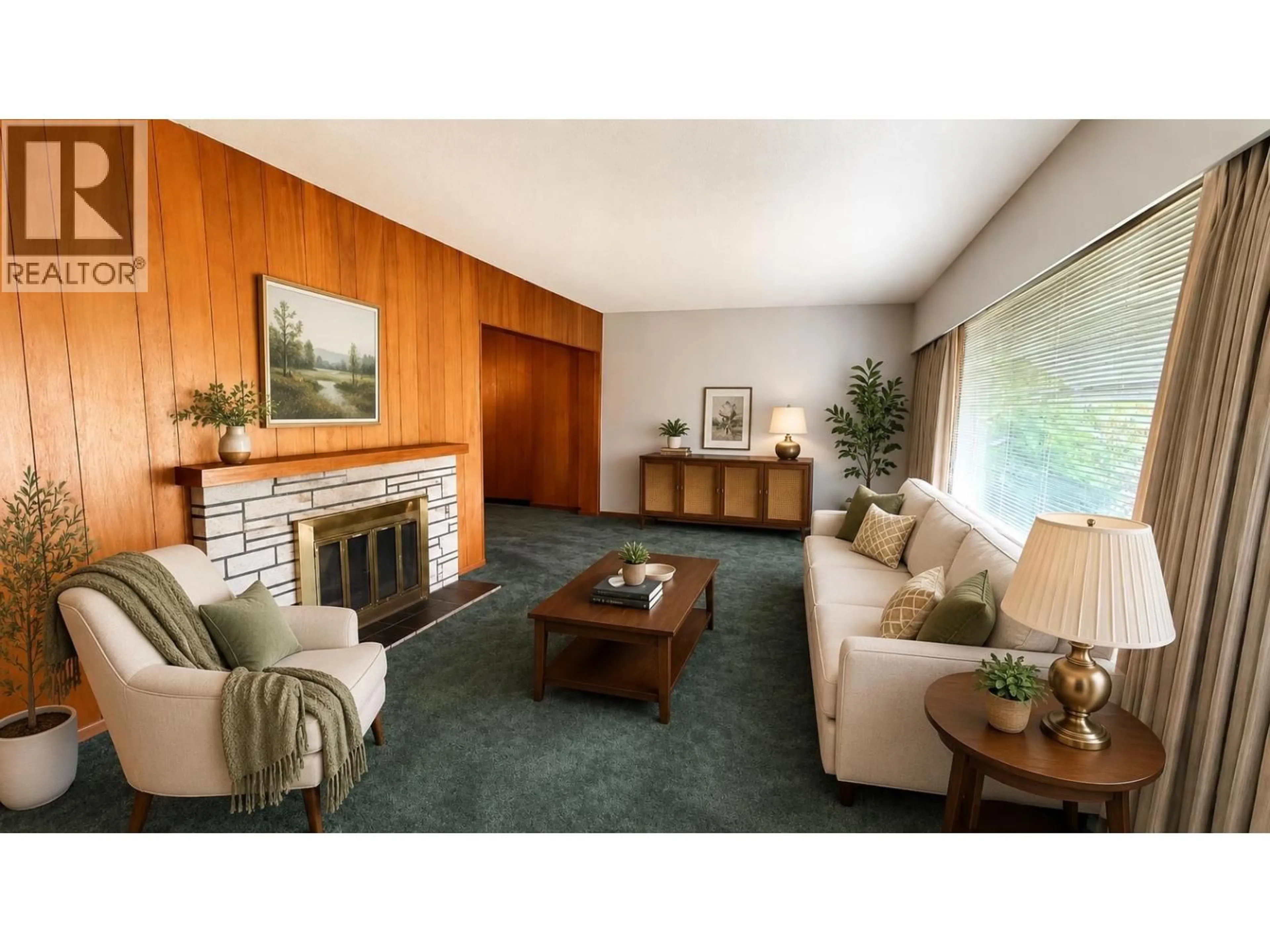 Living room with furniture, unknown for 121 SINCLAIR AVENUE, New Westminster British Columbia V3L1Z8