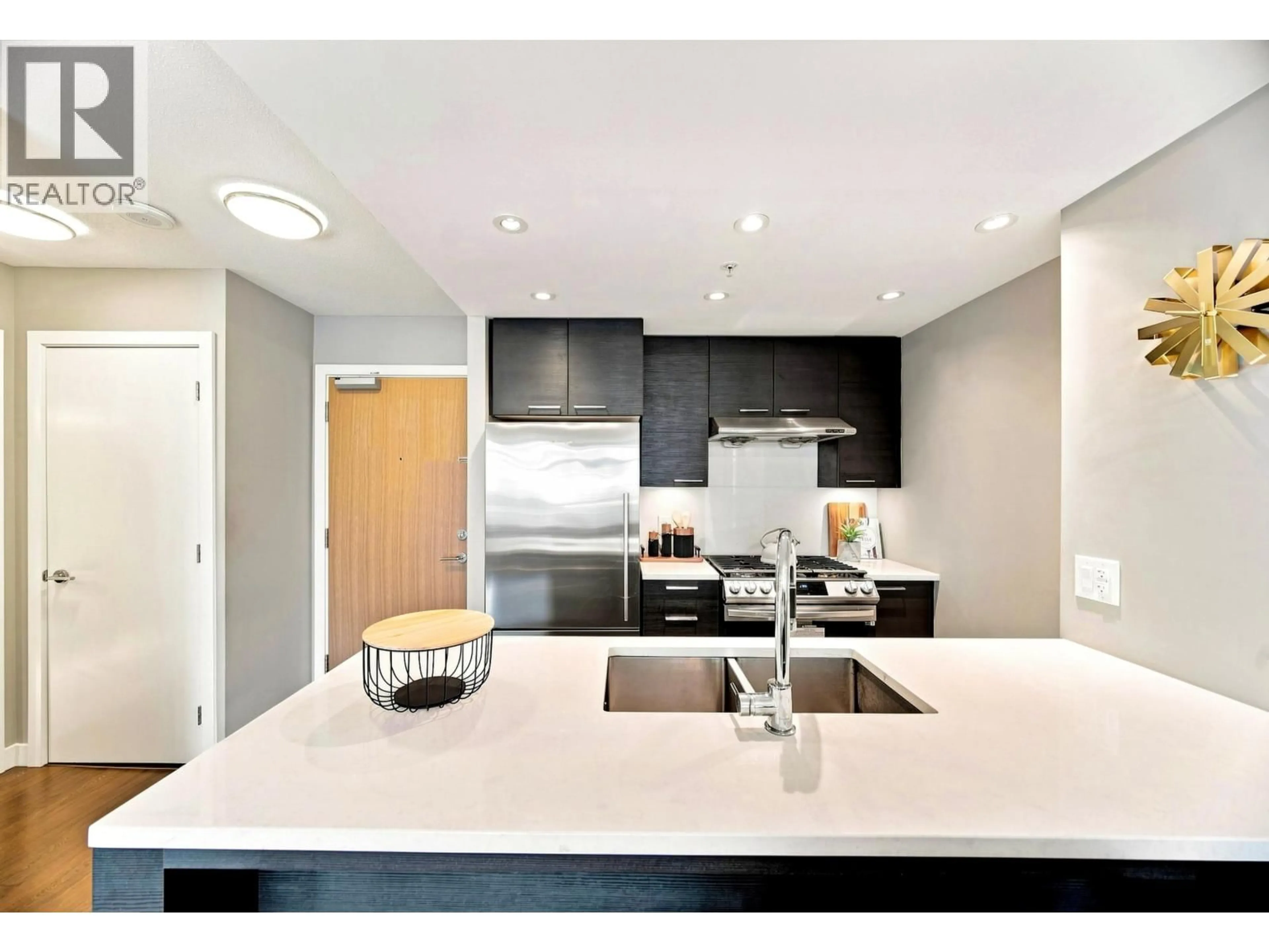 Contemporary kitchen, unknown for 808 - 6188 NO. 3 ROAD, Richmond British Columbia V6Y0J3