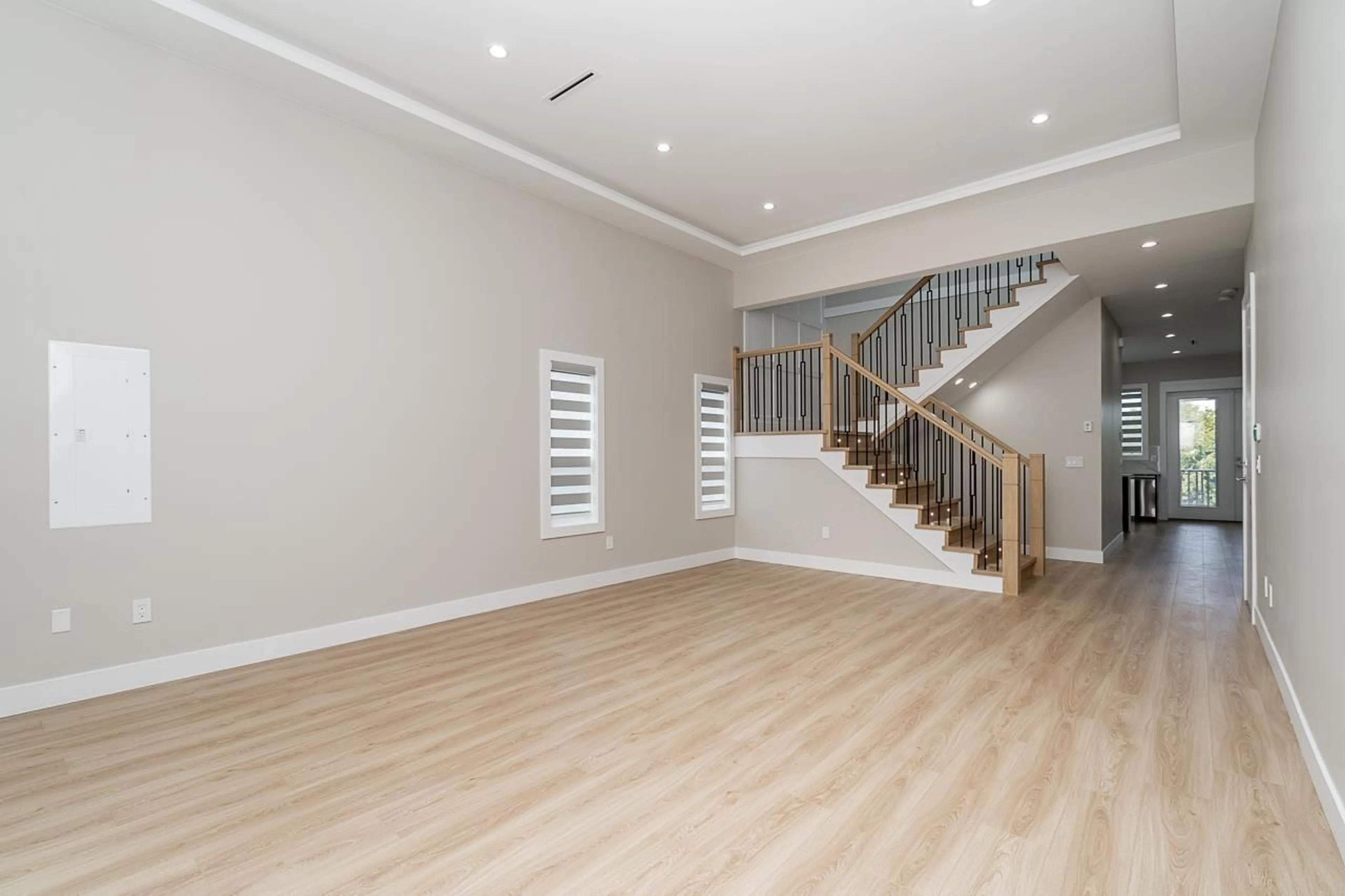 Unknown for 13955 60A AVENUE, Surrey British Columbia V3X1E1
