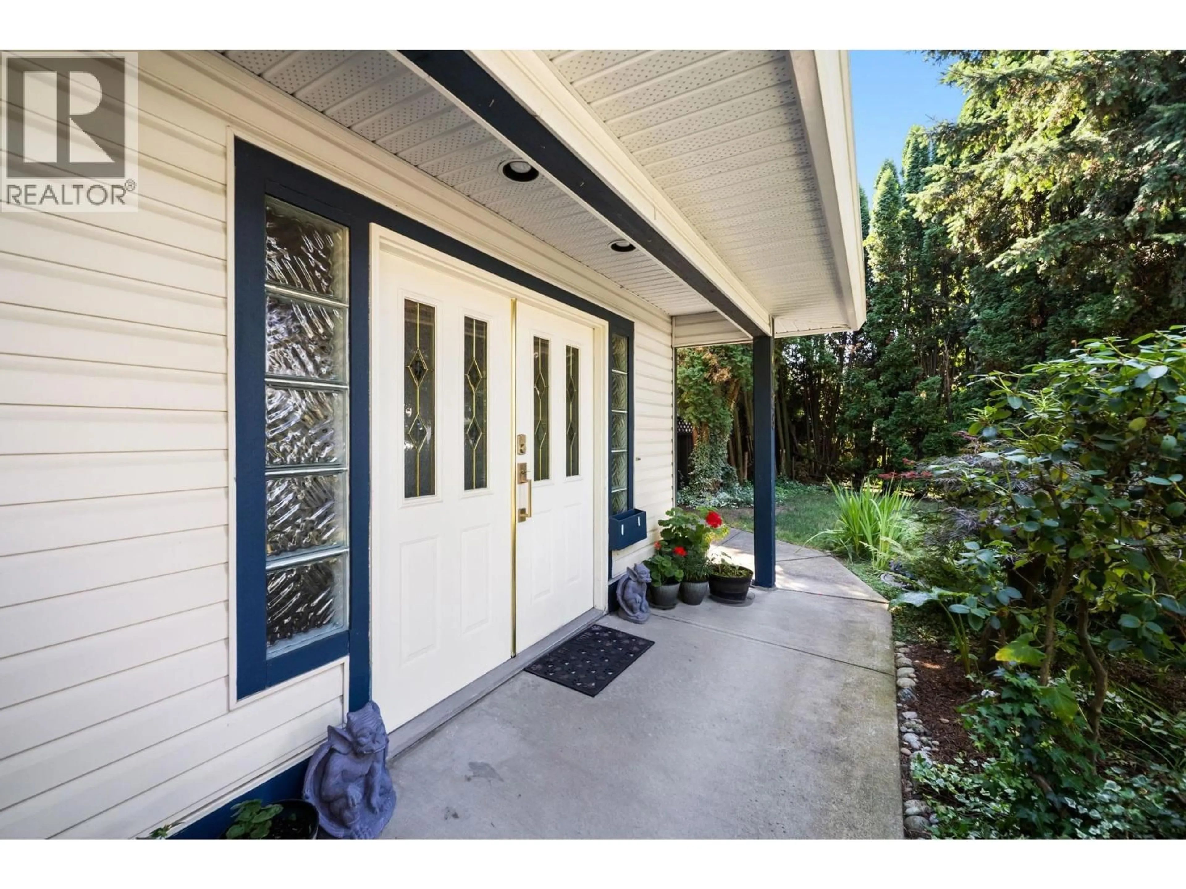 Indoor entryway for 1728 PEKRUL PLACE, Port Coquitlam British Columbia V3C6A7